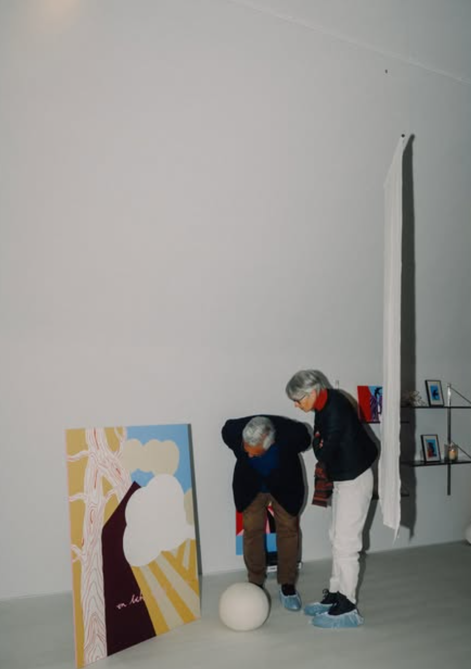 support visual artist