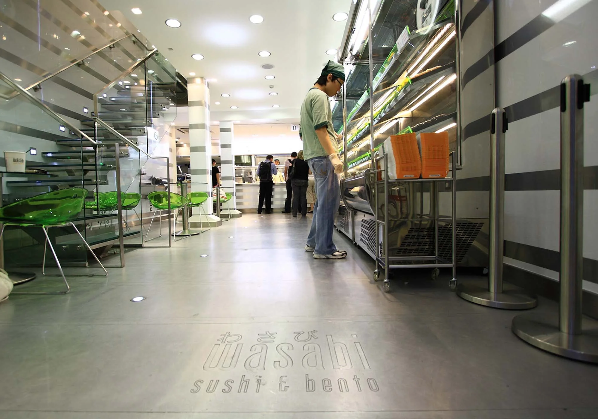 0812-simon-whitehead-architects-wasabi-waterloo-04.jpg