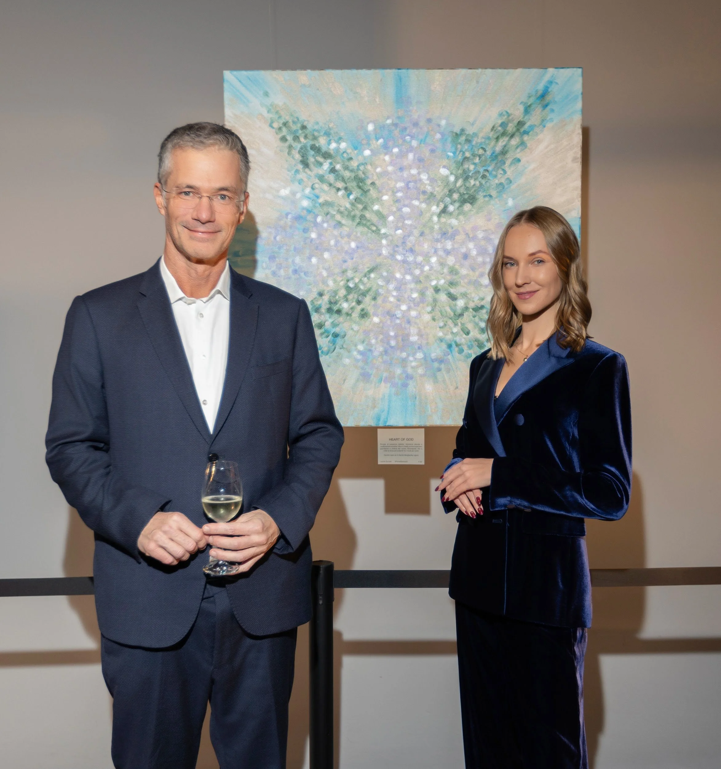 Portal series 25 - lauma survilo - vernissage (48).jpg