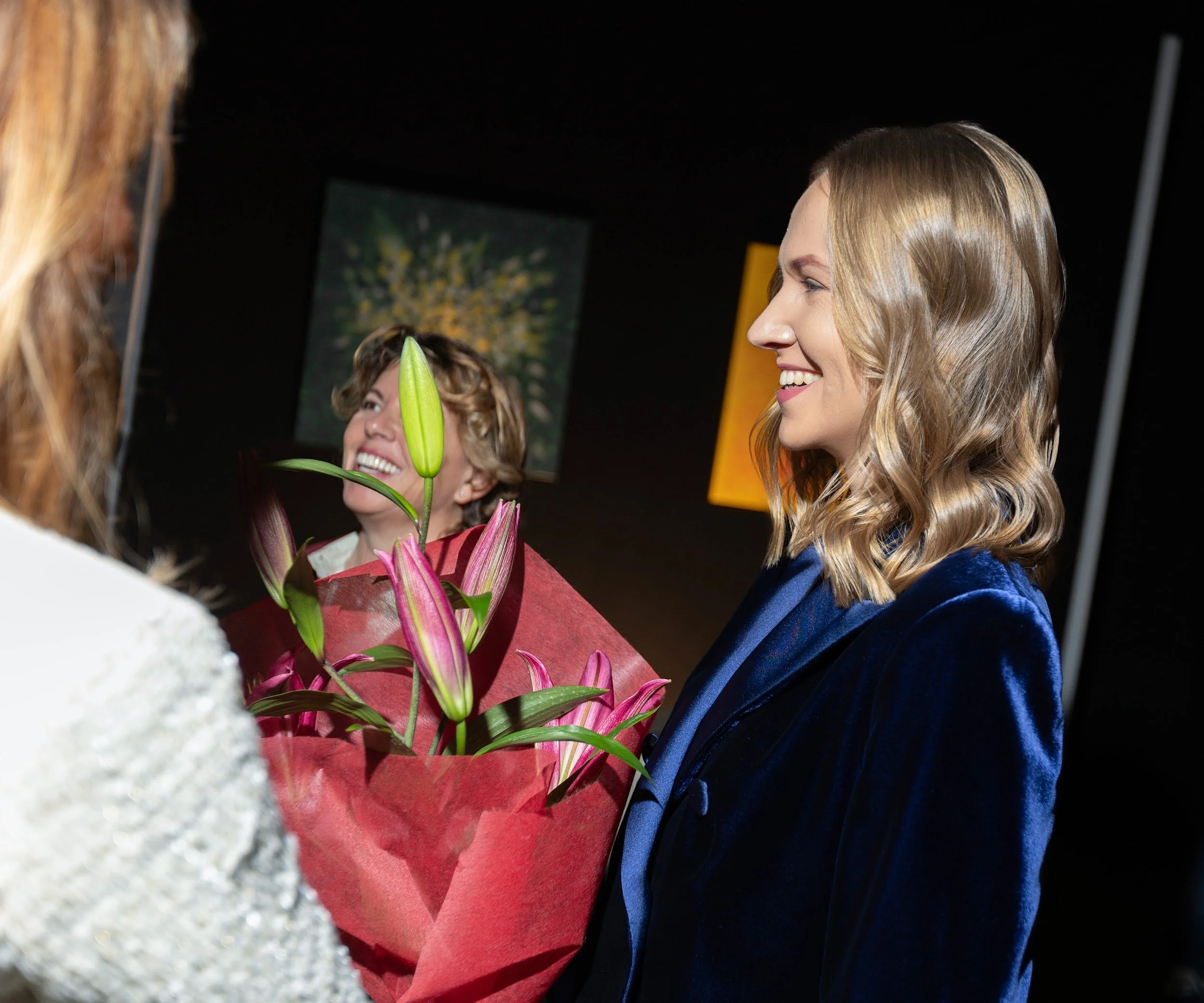 Portal series 25 - lauma survilo - vernissage (65).jpg