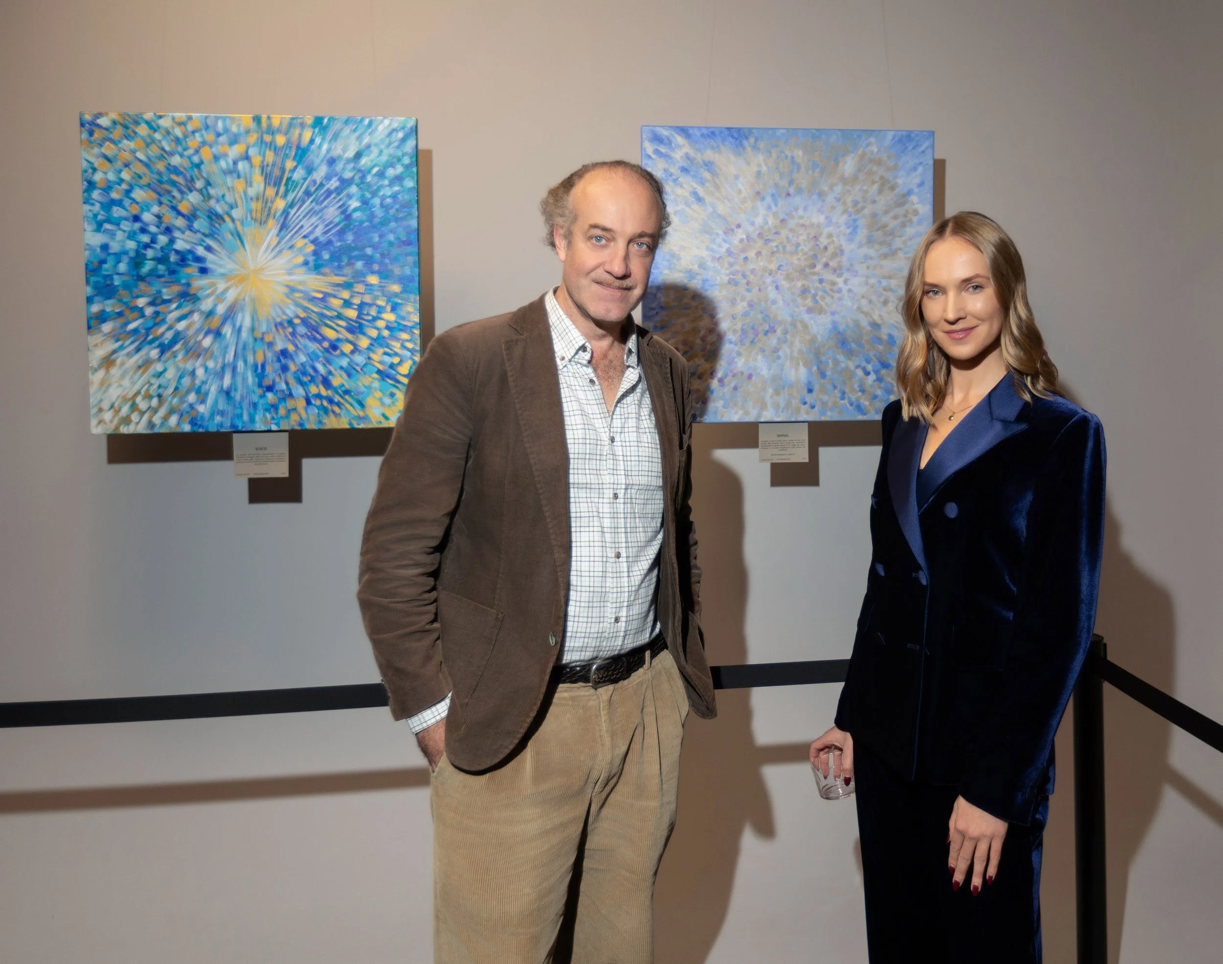 Portal series 25 - lauma survilo - vernissage (86).jpg