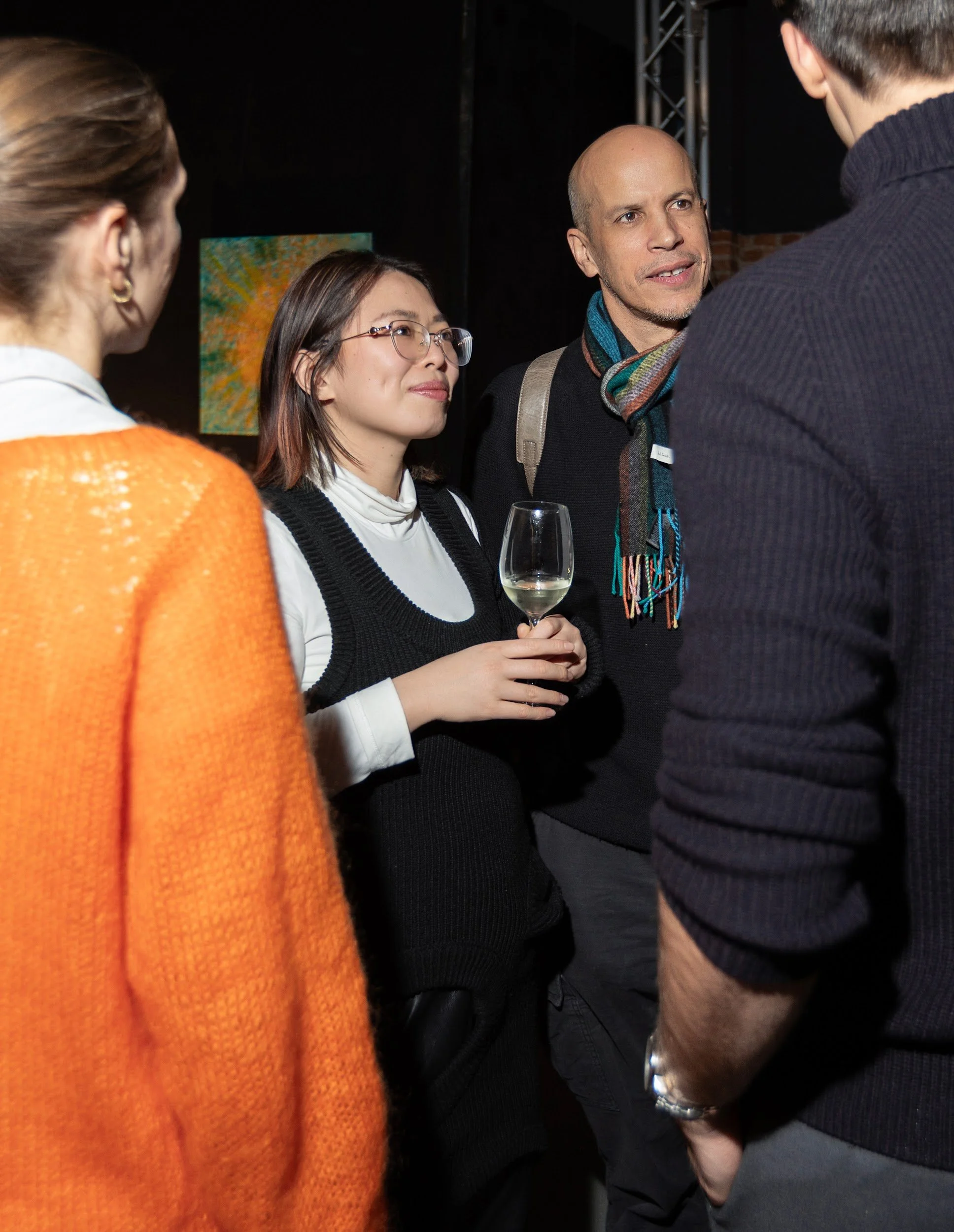 Portal series 25 - lauma survilo - vernissage (92).jpg