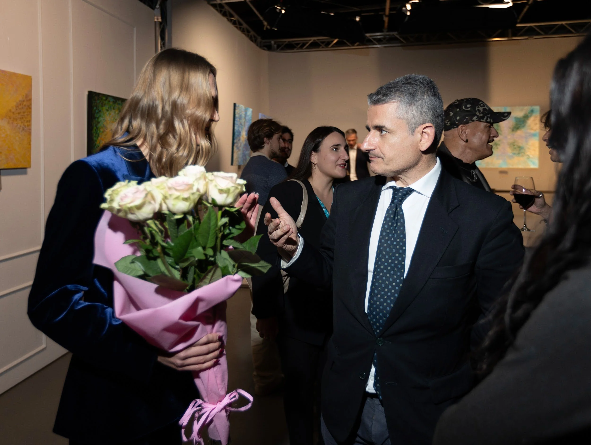 Portal series 25 - lauma survilo - vernissage (119).jpg