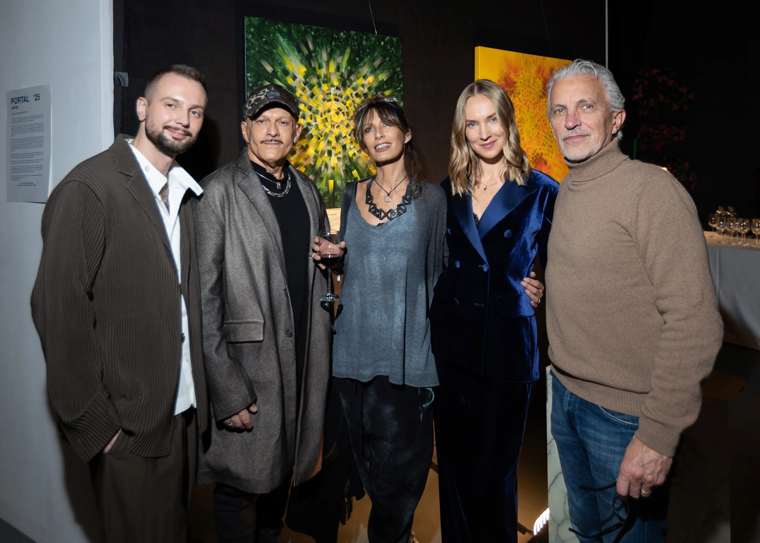 Portal series 25 - lauma survilo - vernissage (15).jpg