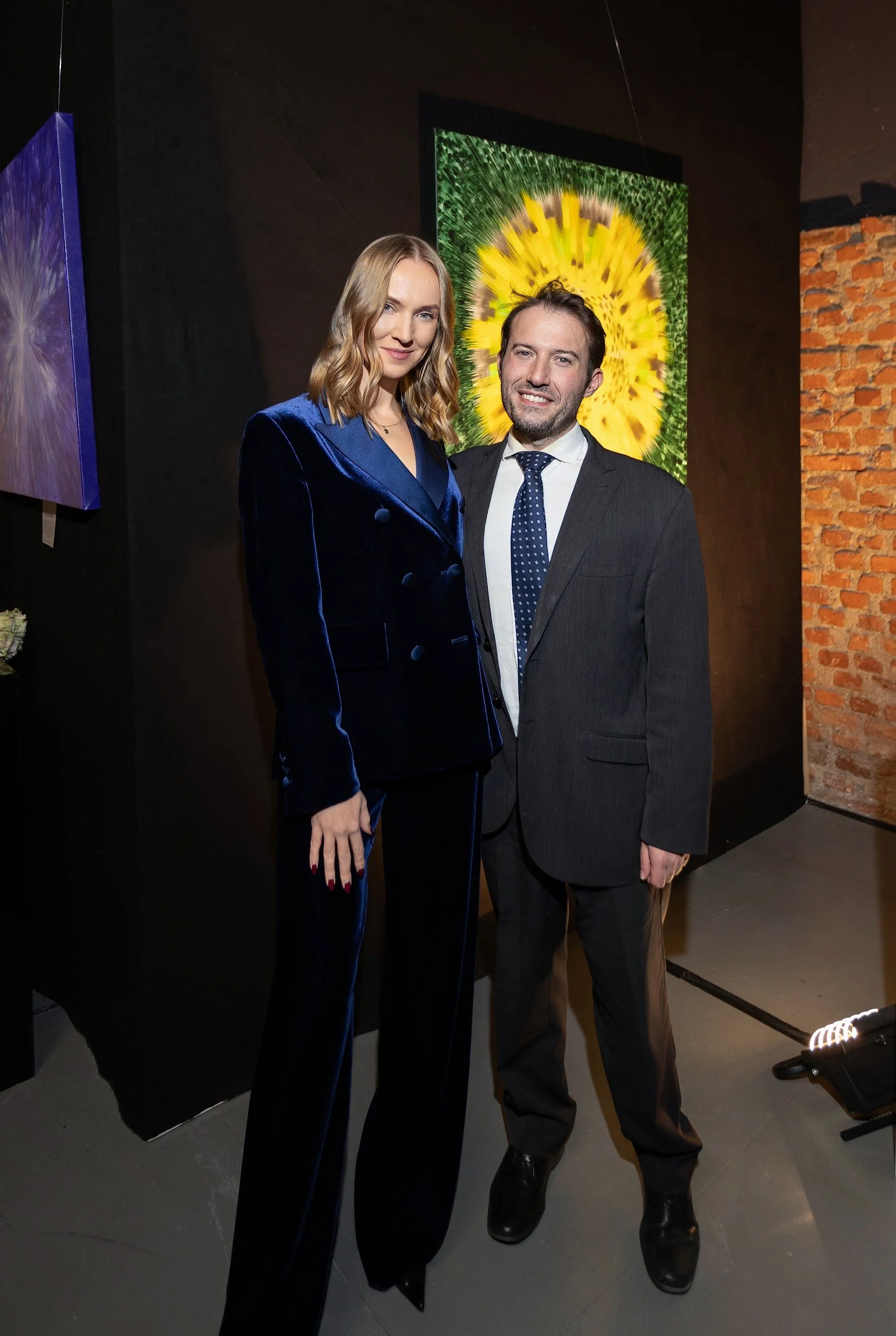 Portal series 25 - lauma survilo - vernissage (17).jpg