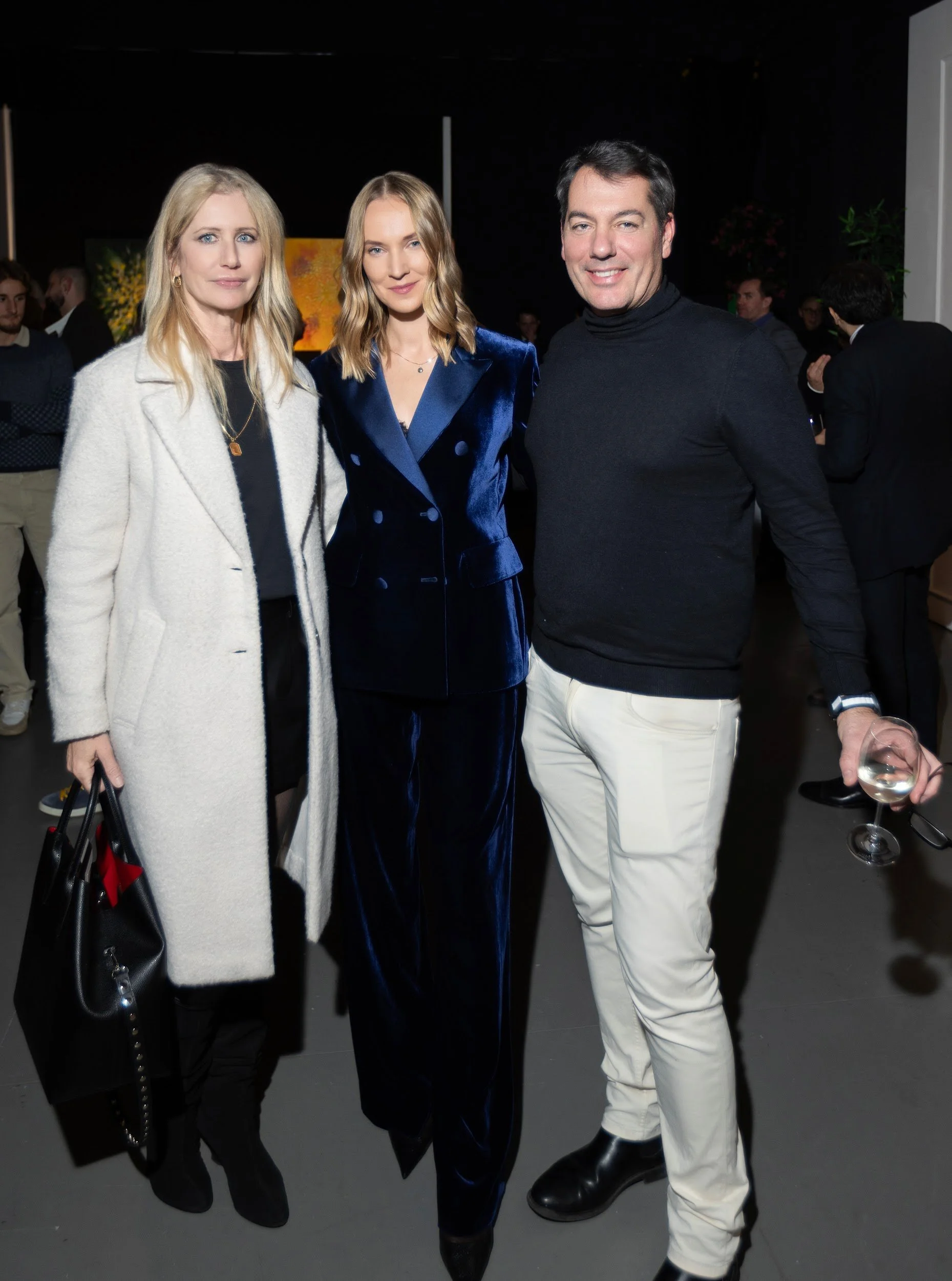 Portal series 25 - lauma survilo - vernissage (27).jpg