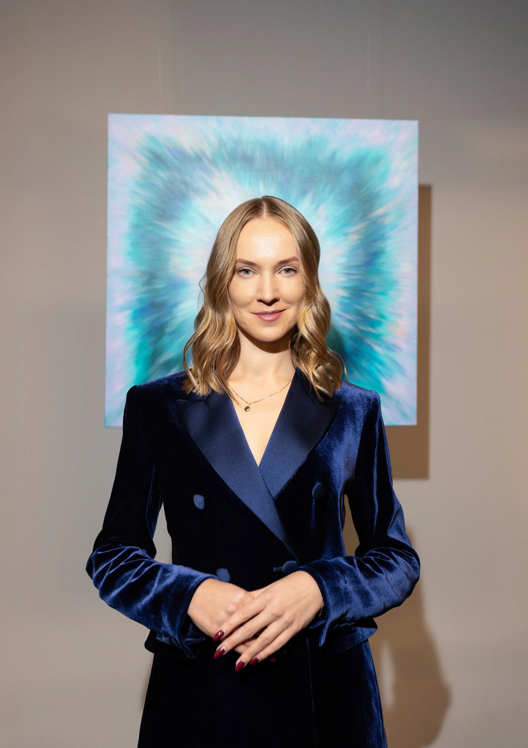 Portal series 25 - lauma survilo - vernissage (32).jpg