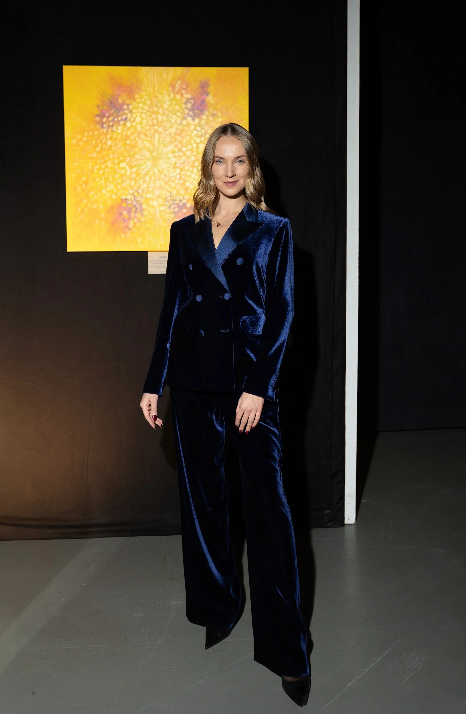 Portal series 25 - lauma survilo - vernissage (33).jpg