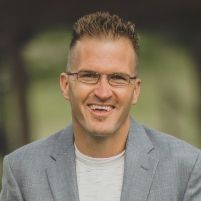 Episode 220 - Life Is a Vapor with Micah McElveen