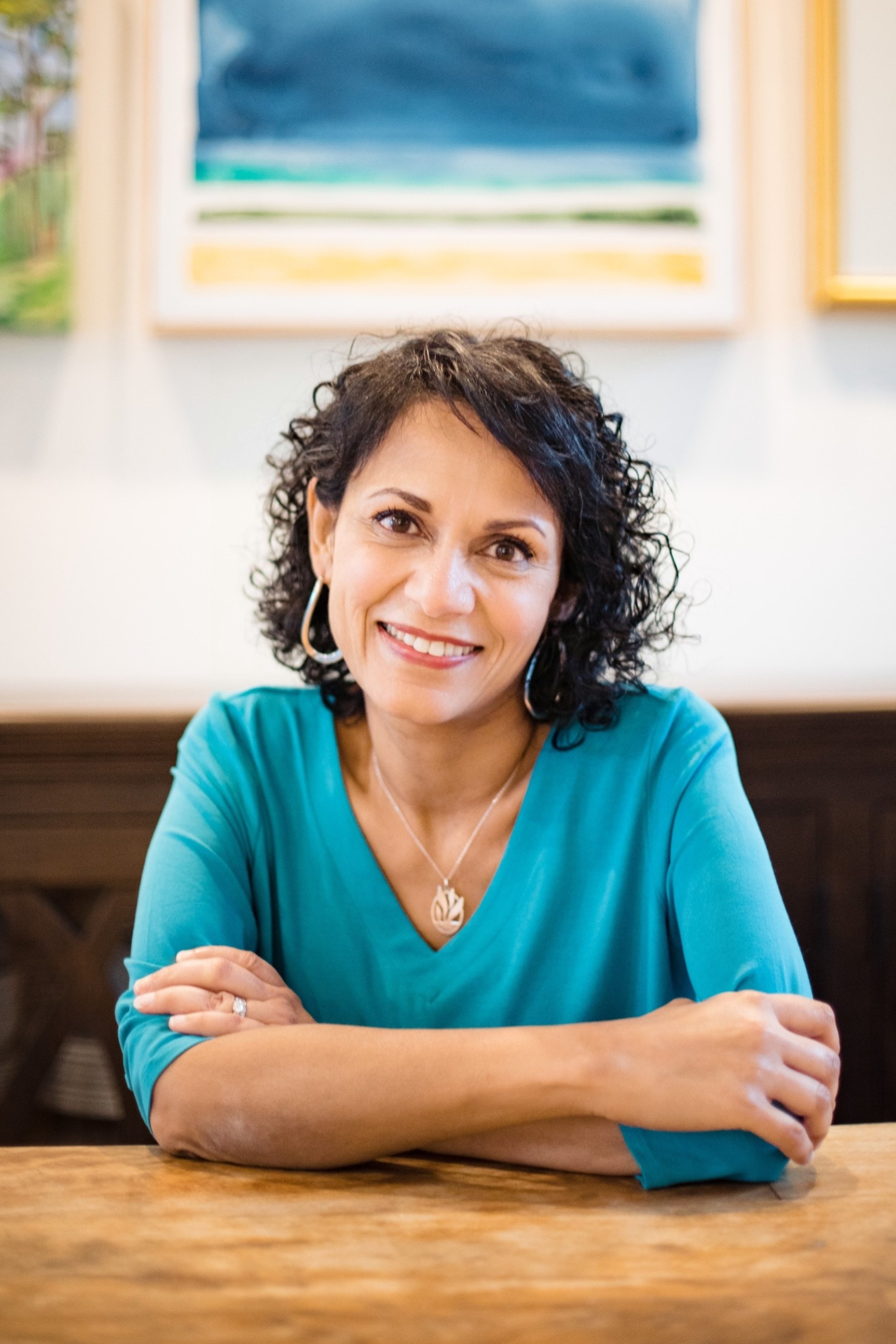 Episode 423 - Walking with God through the Heartache of Divorce with Vaneetha Risner