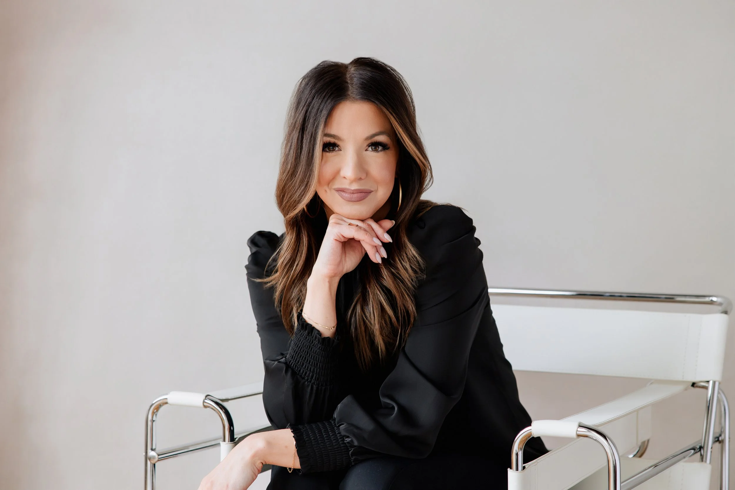 Episode 426- Getting Back Up When You're Shattered By Loss with Courtney Pray Duke