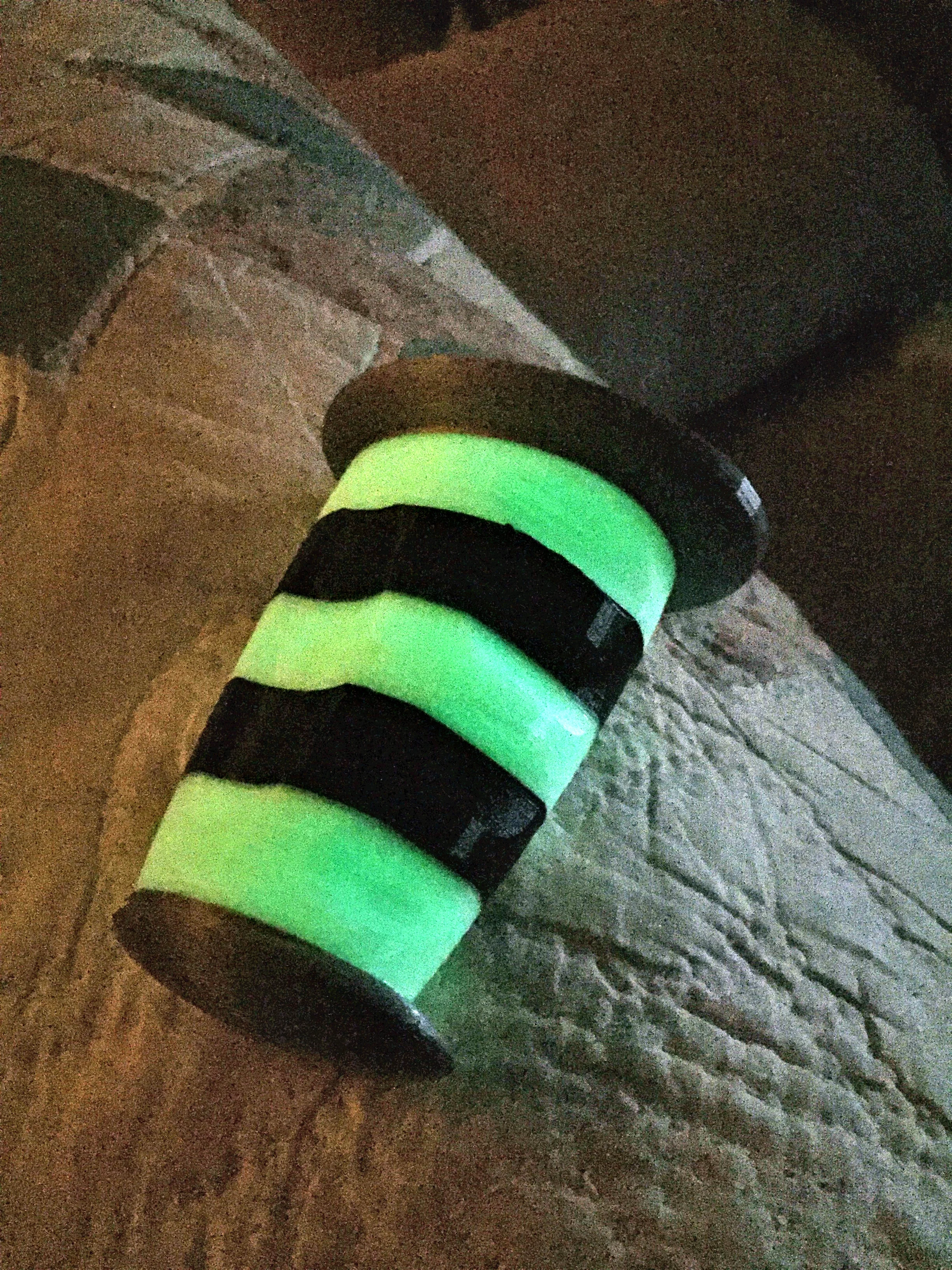 Invasion Stripe "GLOW"
