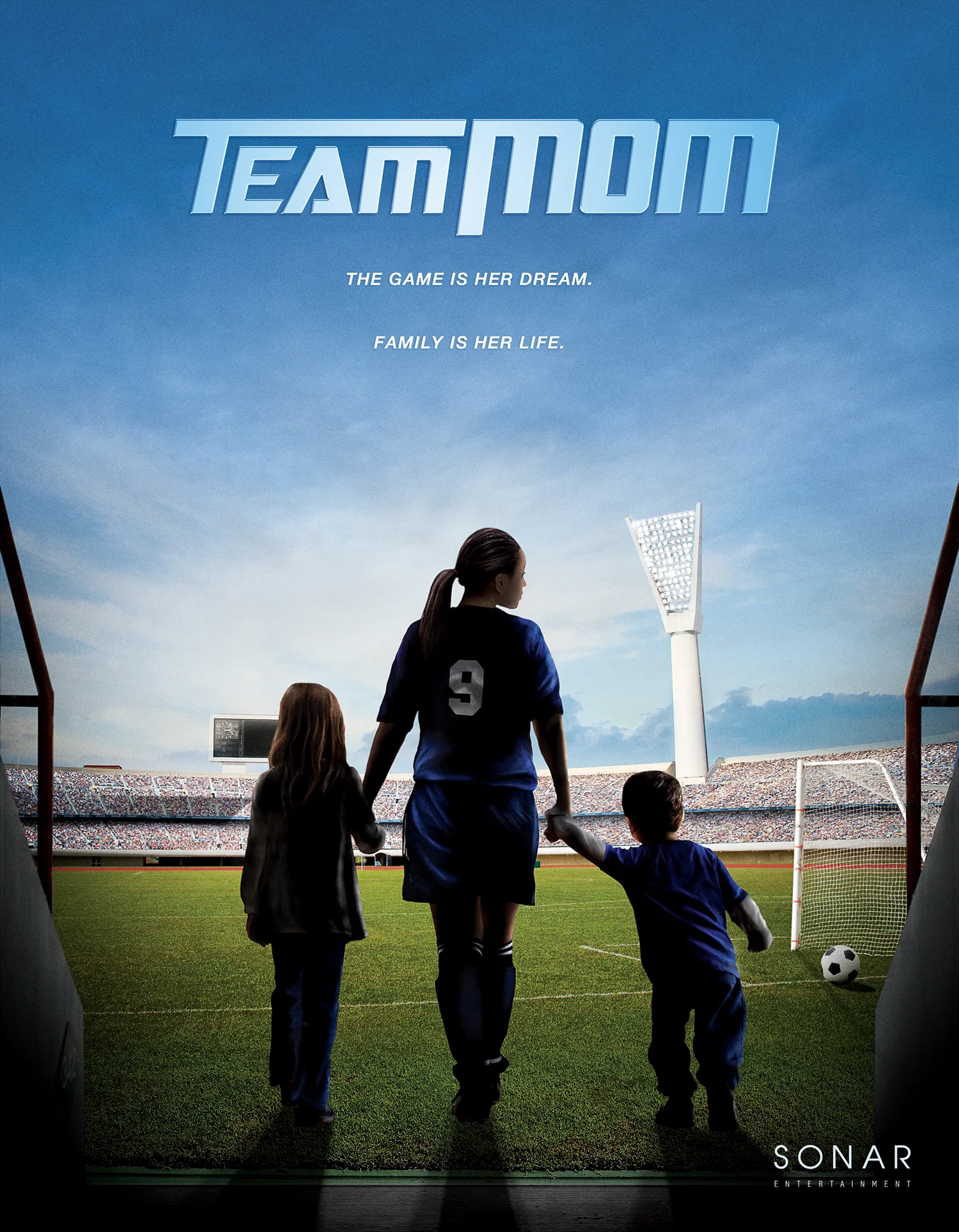 TeamMom_frontart_03_web.jpg