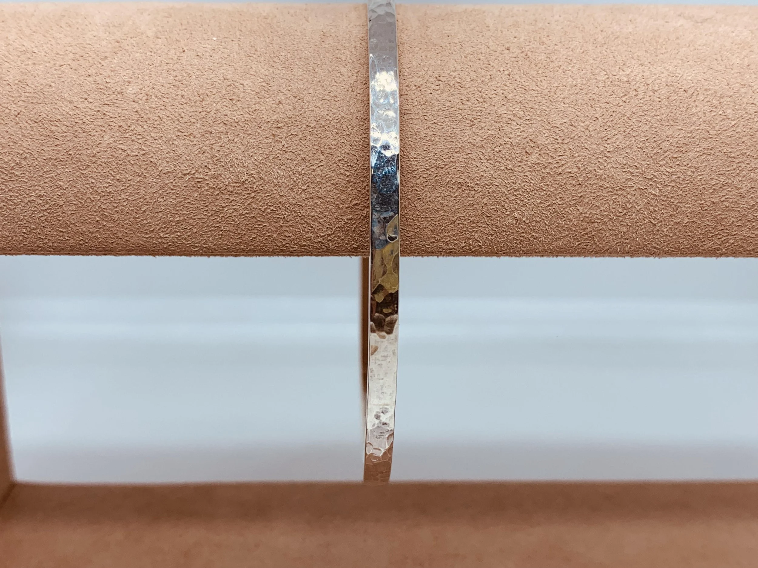 FLAT HEAVY BANGLE 2.jpg
