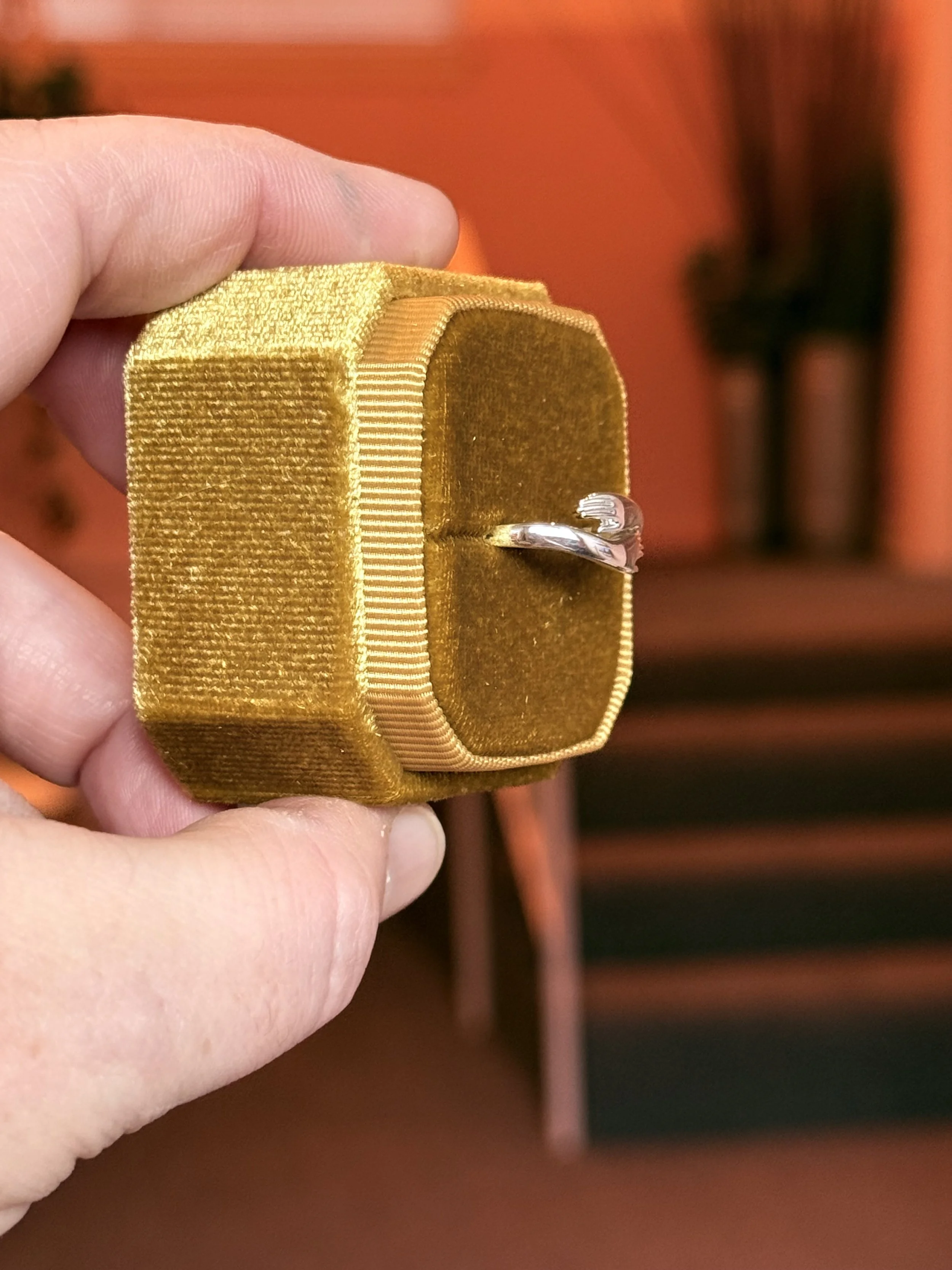 hug ring 3.jpg