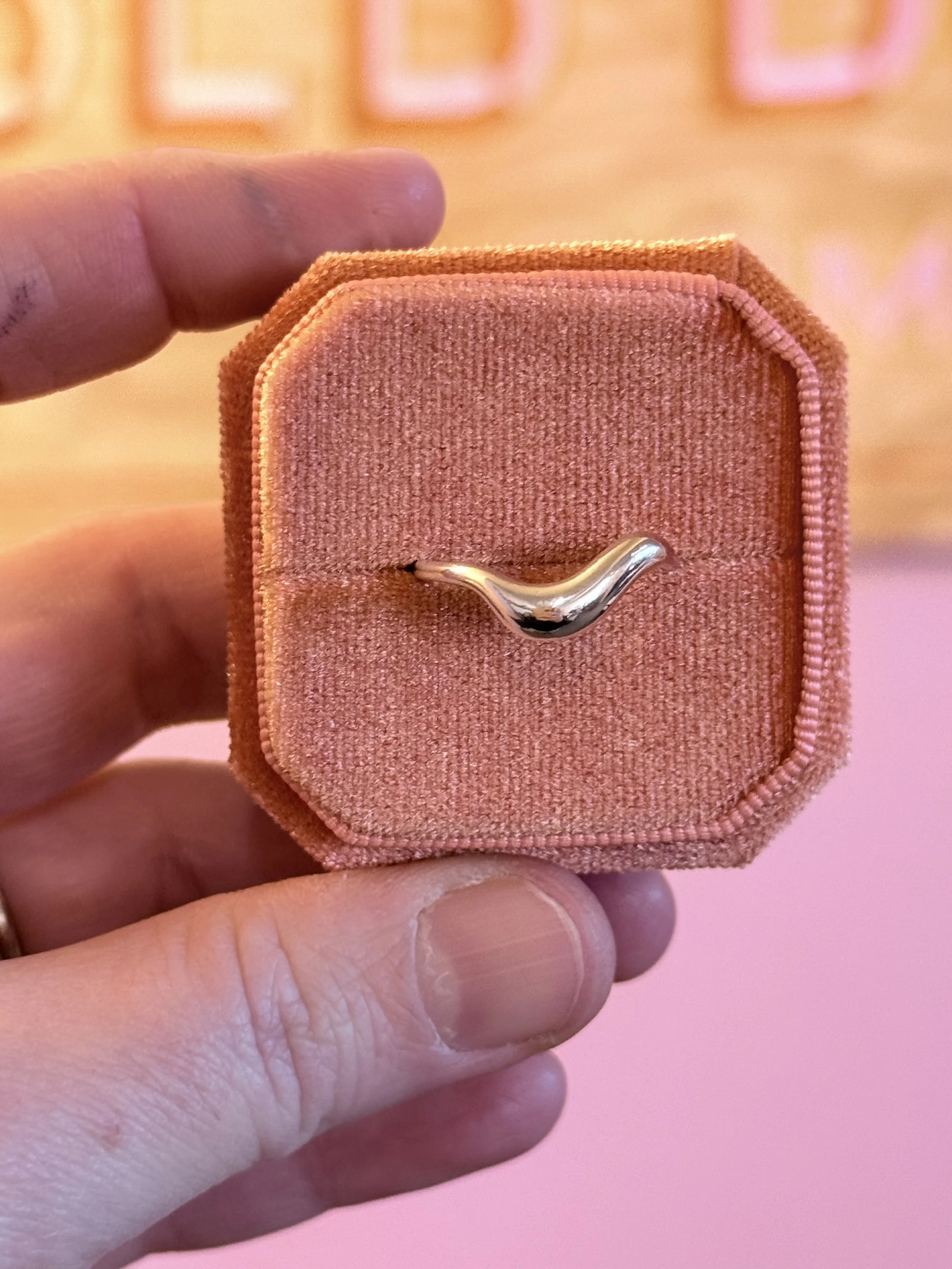 wave puffy band 2.jpg