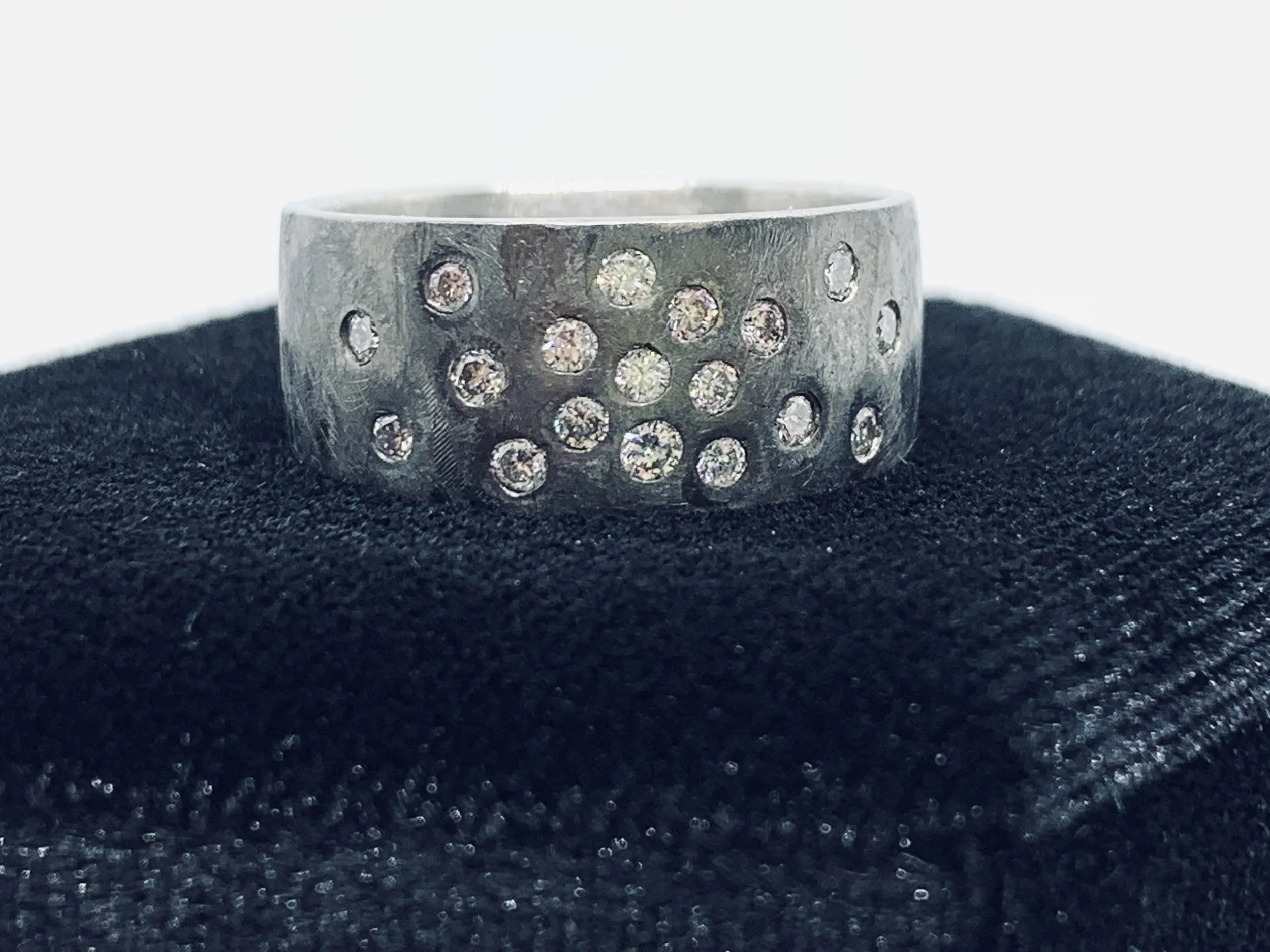 dark galaxy band close up.jpg