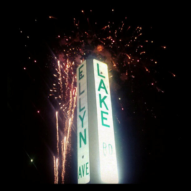 new_sign_photo.jpg