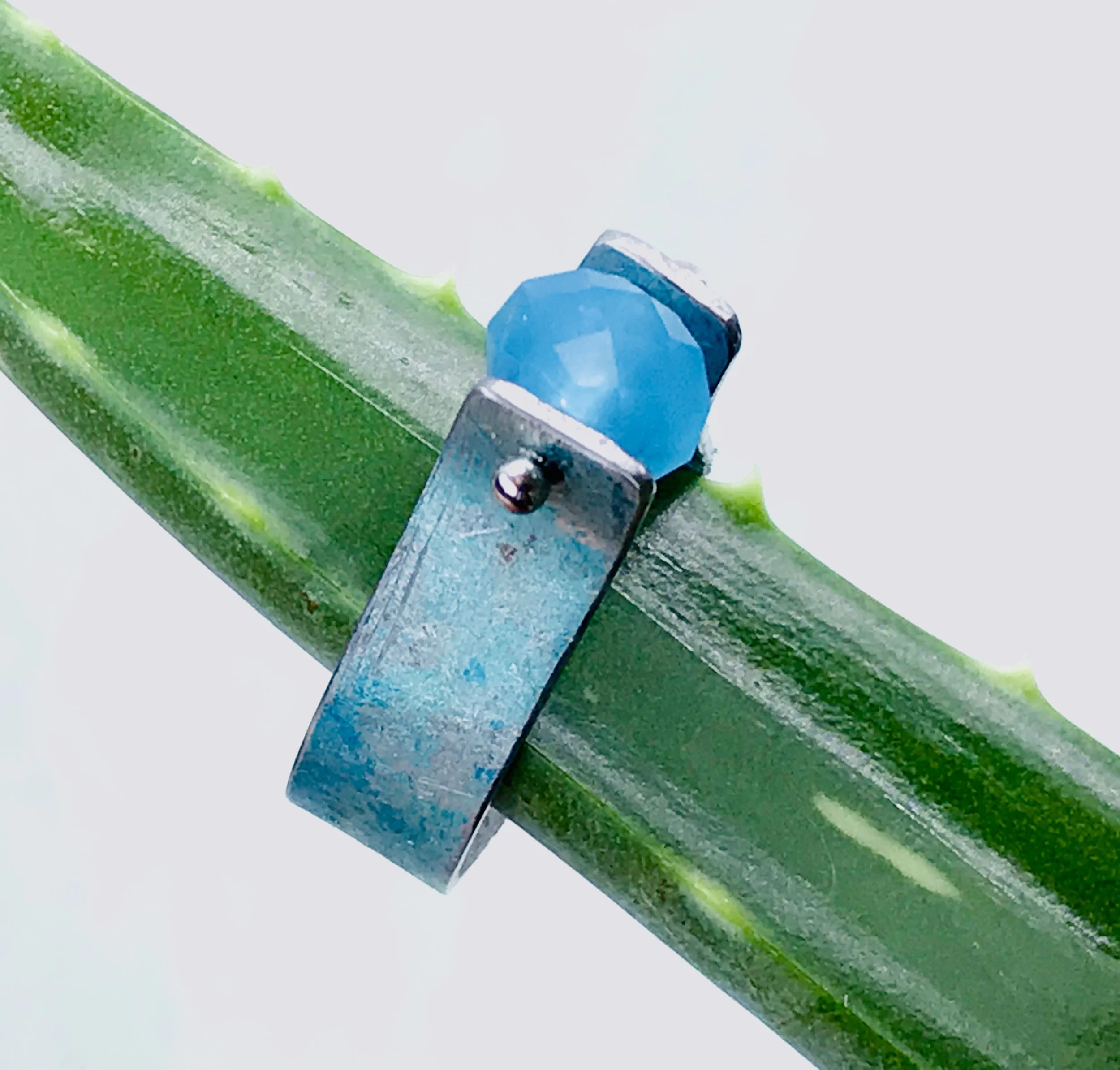  OCEAN BLUE STATEMENT ring   Item #479 R