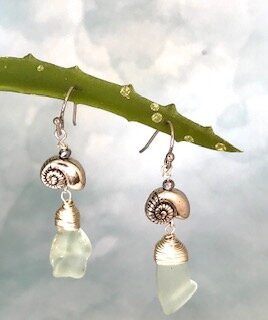 SHELL and SEA GLASS BEAUTY  ITEM # 640 E