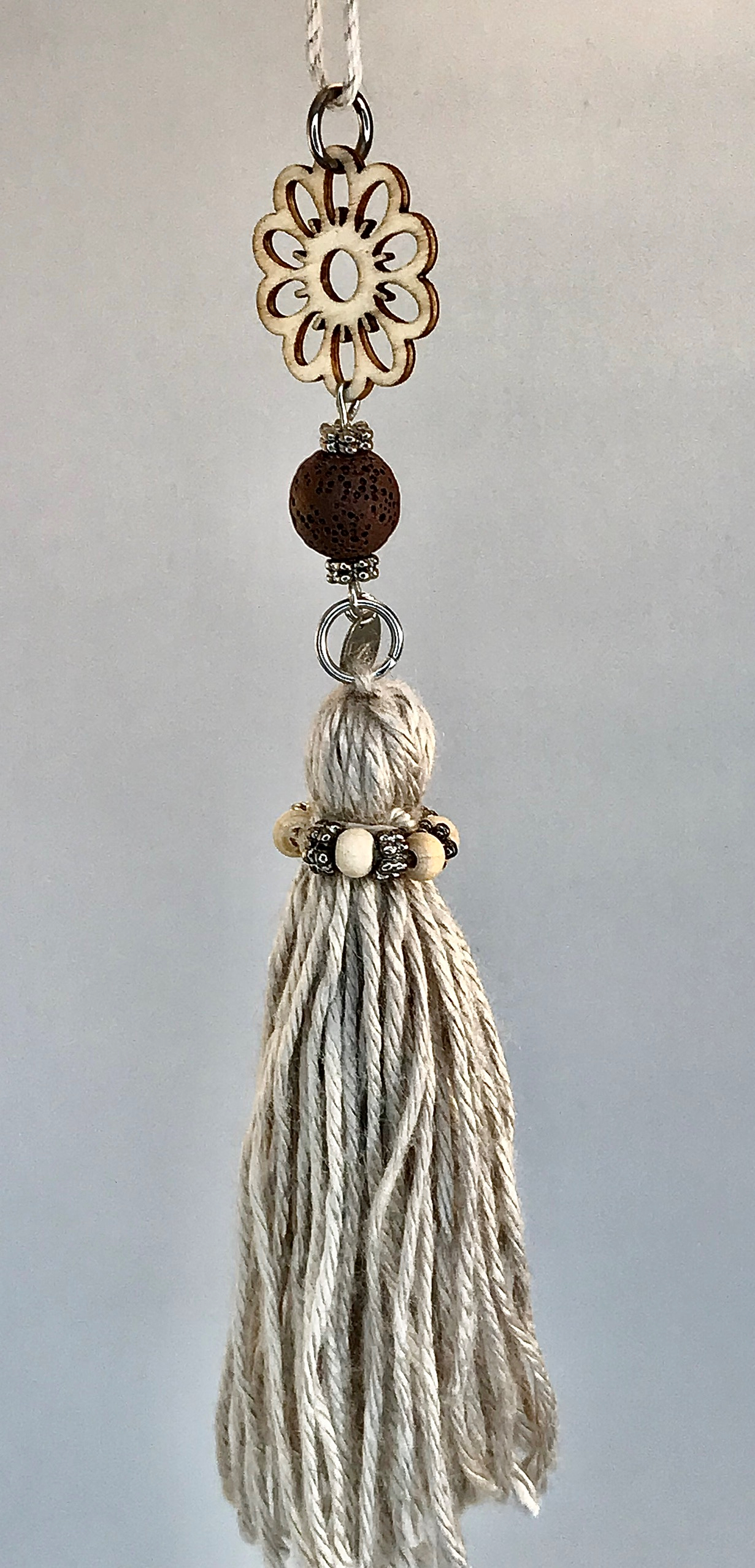708 D 30 wool tassel.png