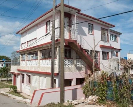 Day 2 - PEOPLE, PRINTS AND PLAYAS