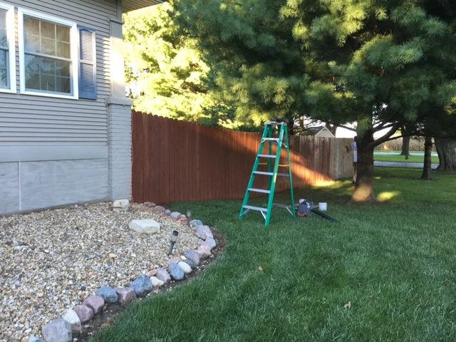 Fence 2.jpg