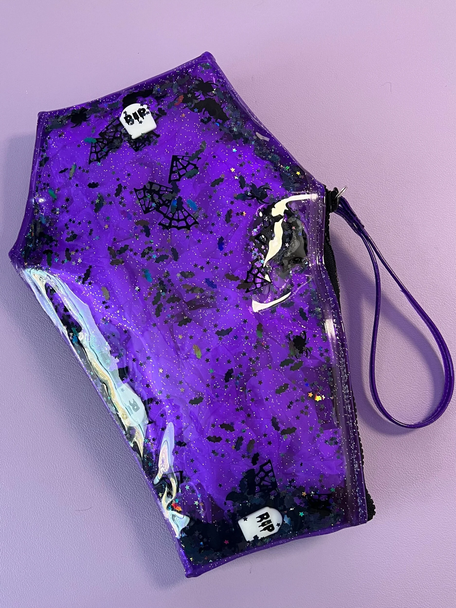 24C3706B-E863-470B-B66E-72E87CD240FB