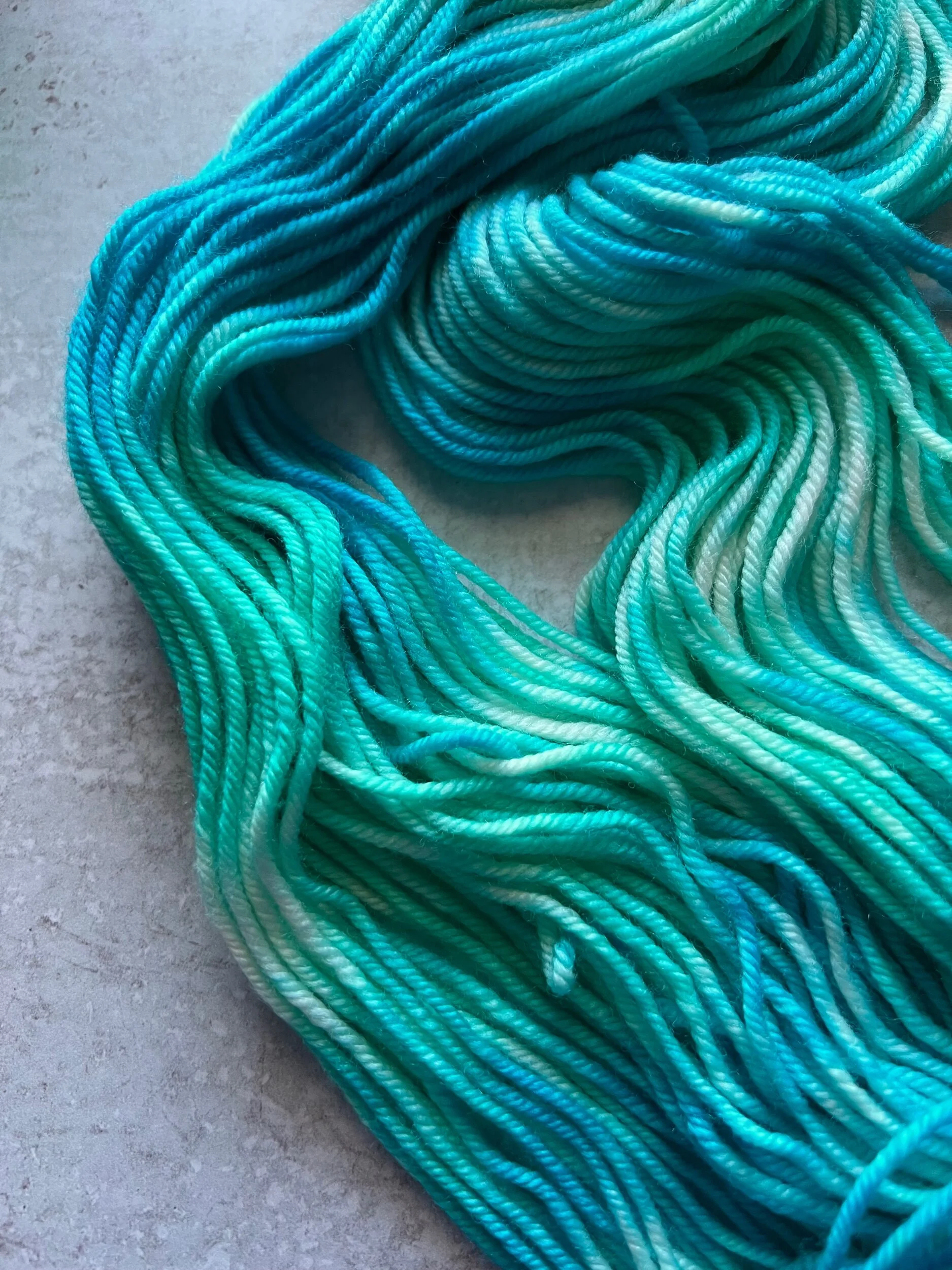 B8DFE748-0092-4F32-B572-C8FAA2503E5C