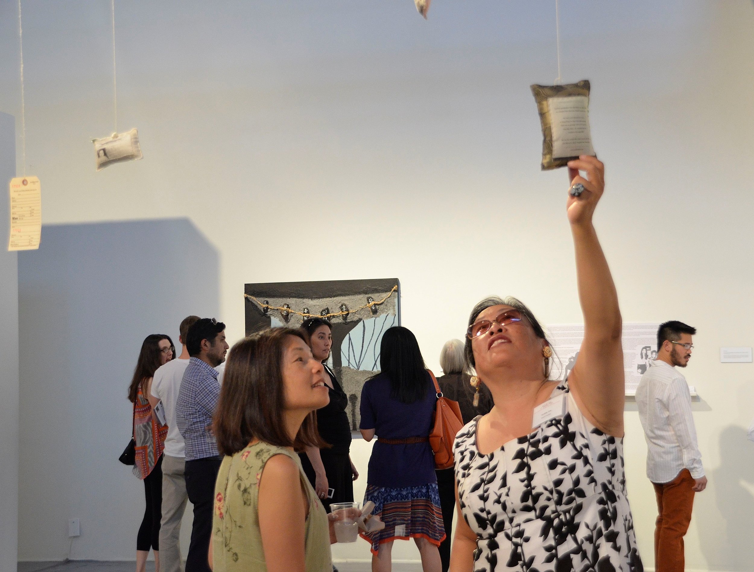 aawaa-somart-2013-undercurrents-reception---photo-cris-matos-66_8795526779_o.jpg