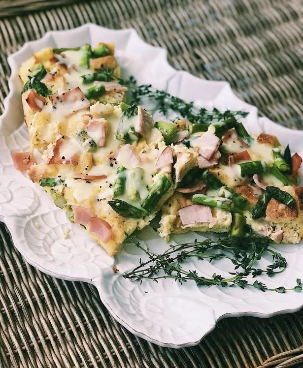 Overnight Eggs Benedict Casserole