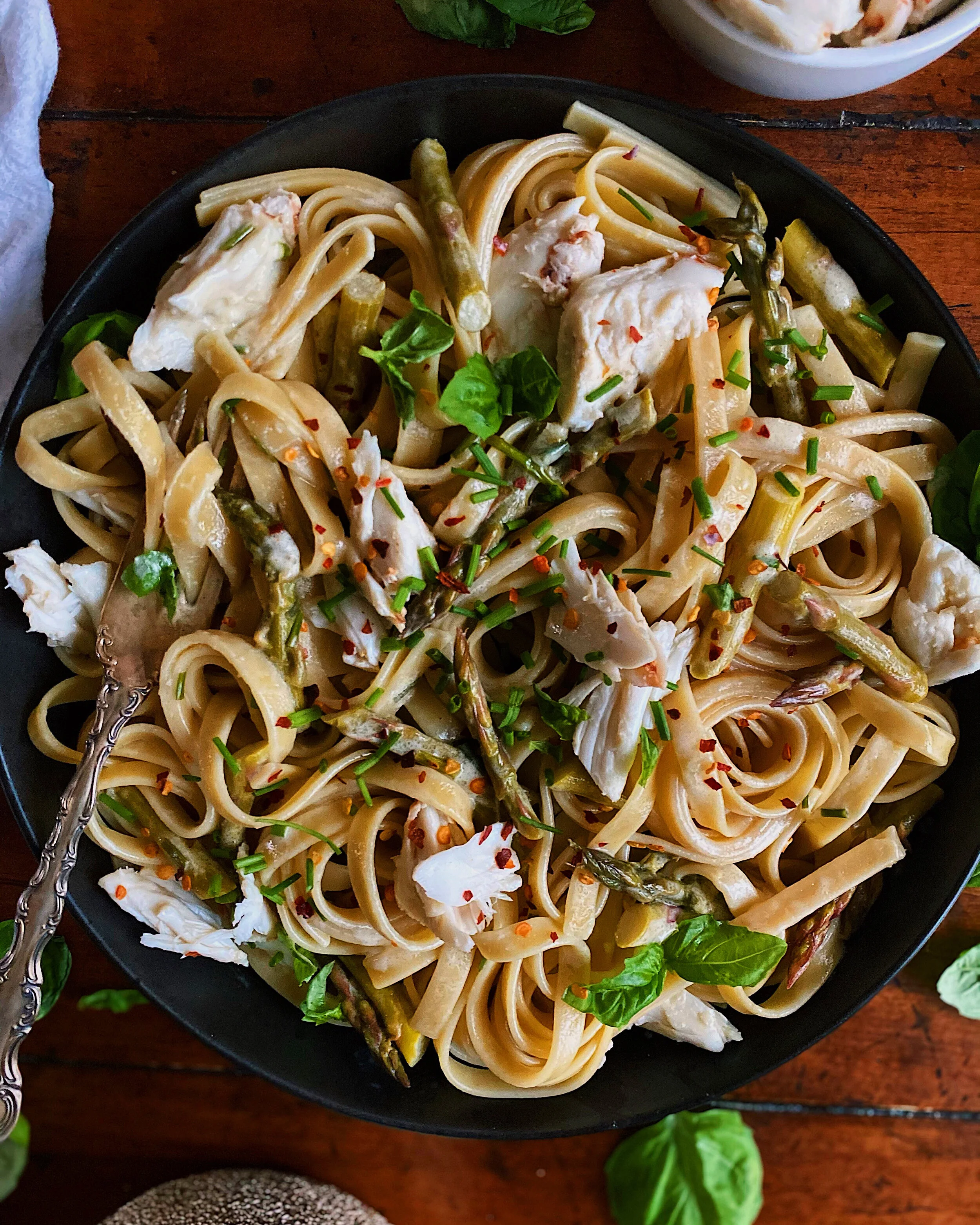 Creamy Crab &amp; Asparagus Fettuccine
