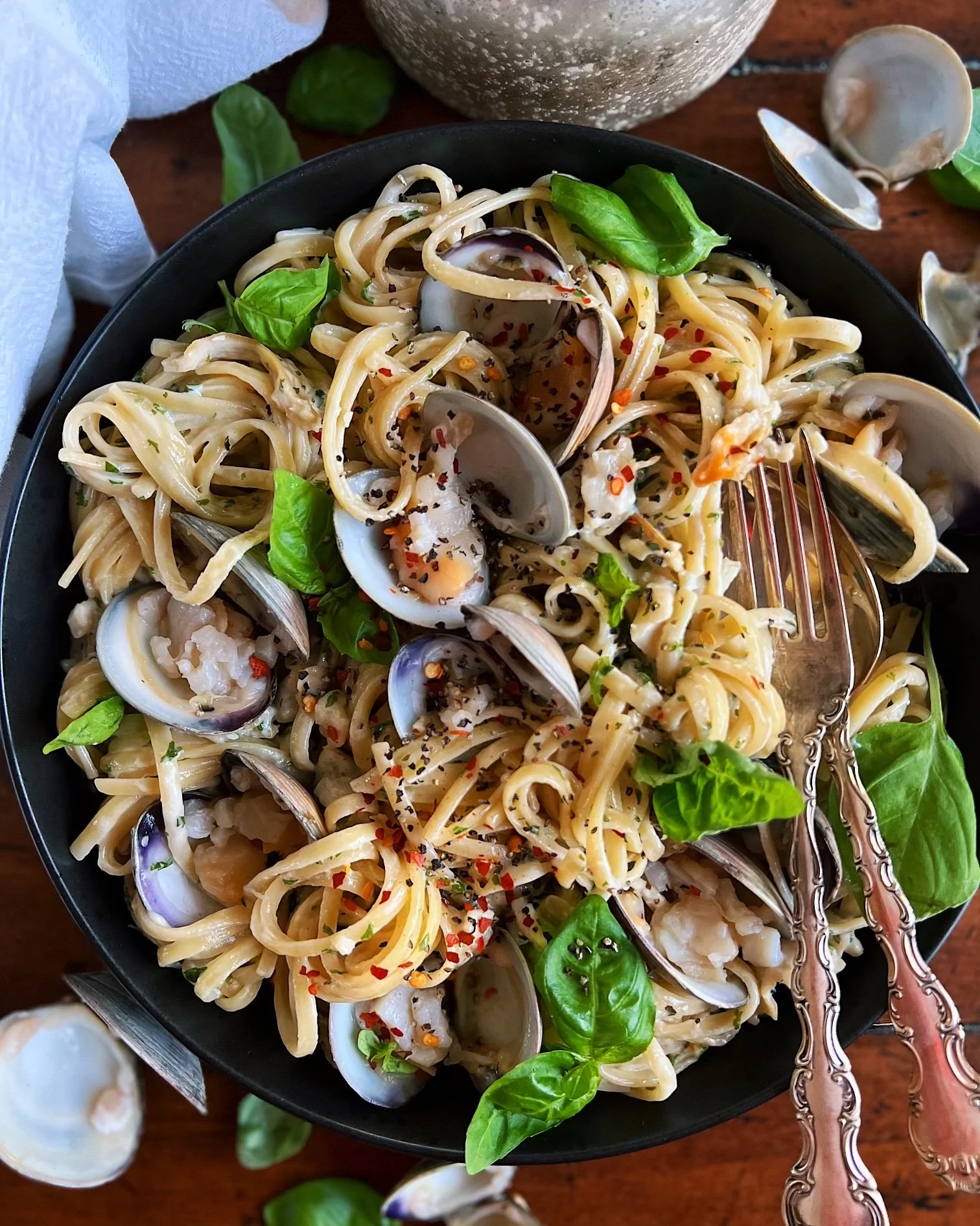 Creamy Clams &amp; Spaghetti
