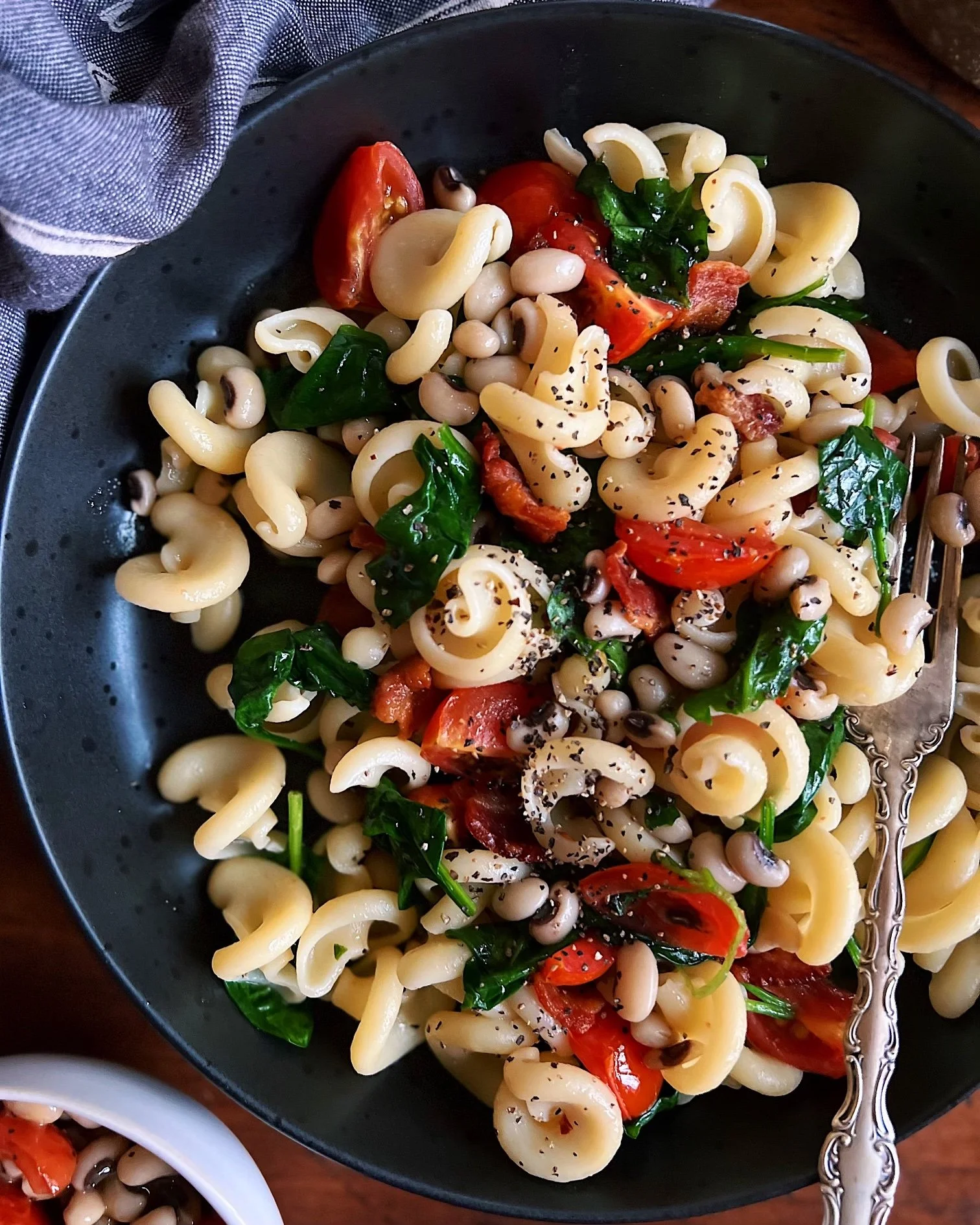 Pasta with Bacon, Black Eyed Peas, &amp; Spinach