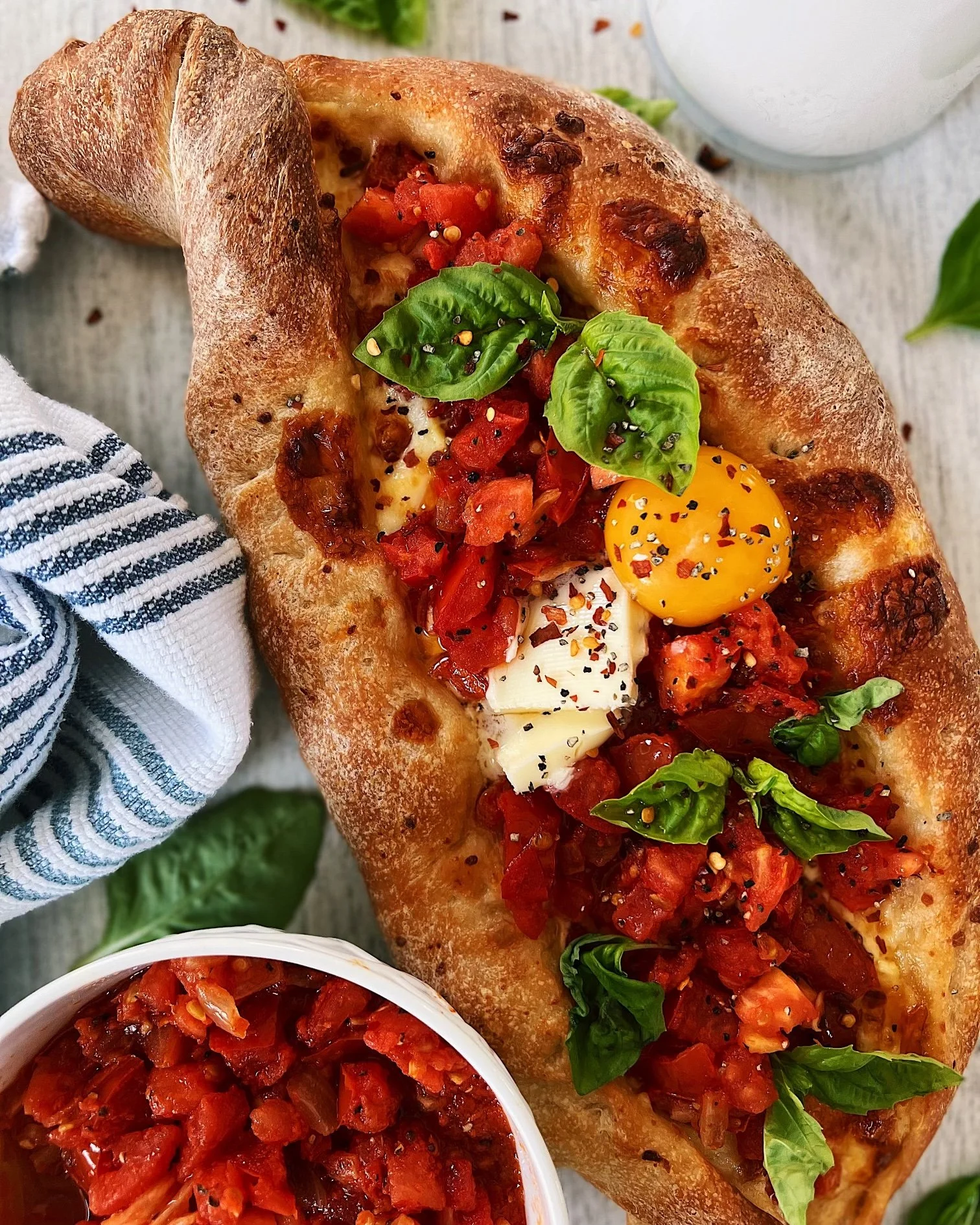 Shakshuka Khachapuri