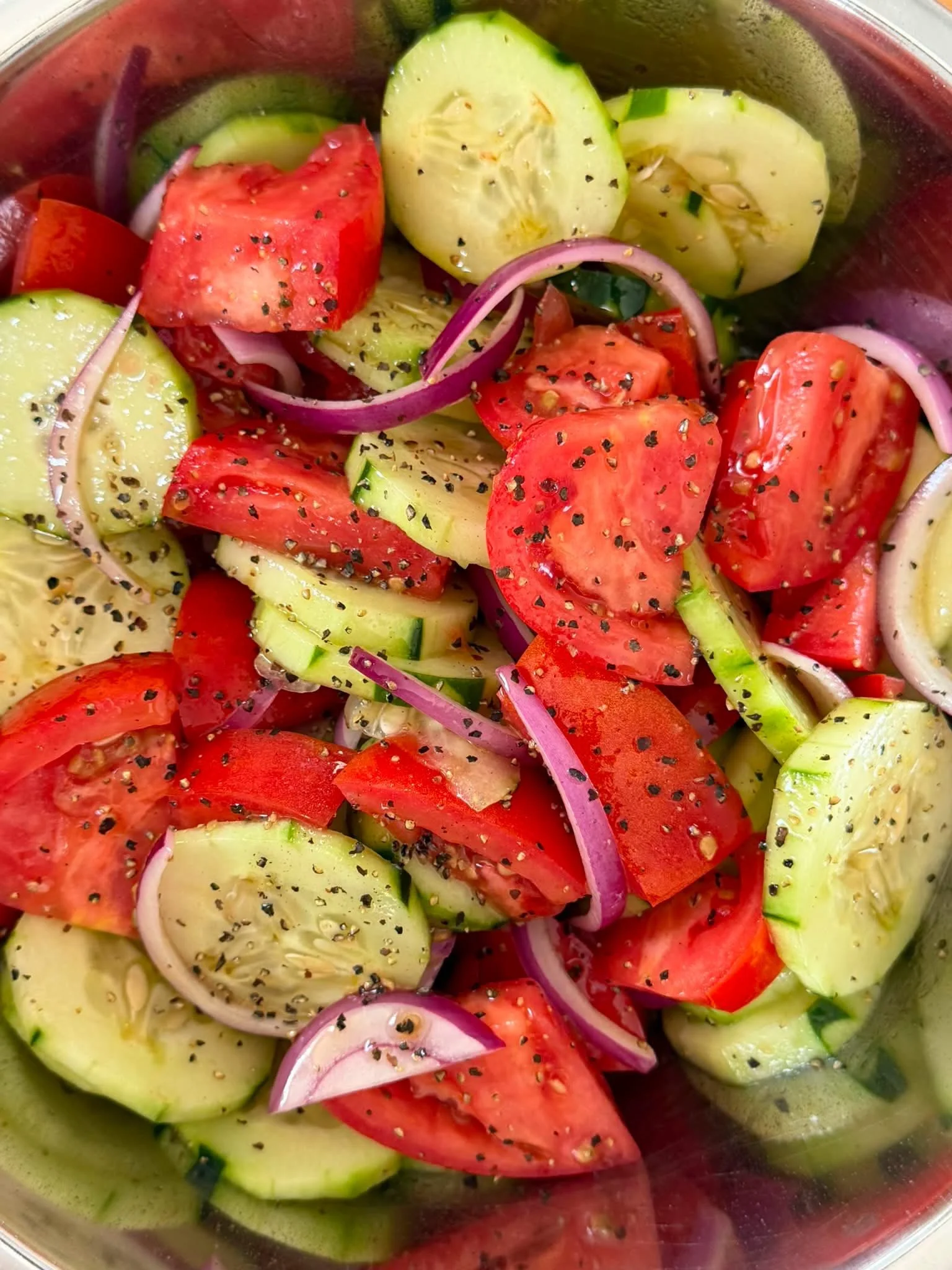 Old Fashioned Tomato Cucumber Salad