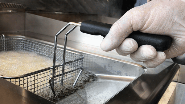 Malak el Tawouk-Cart-Fryer.gif