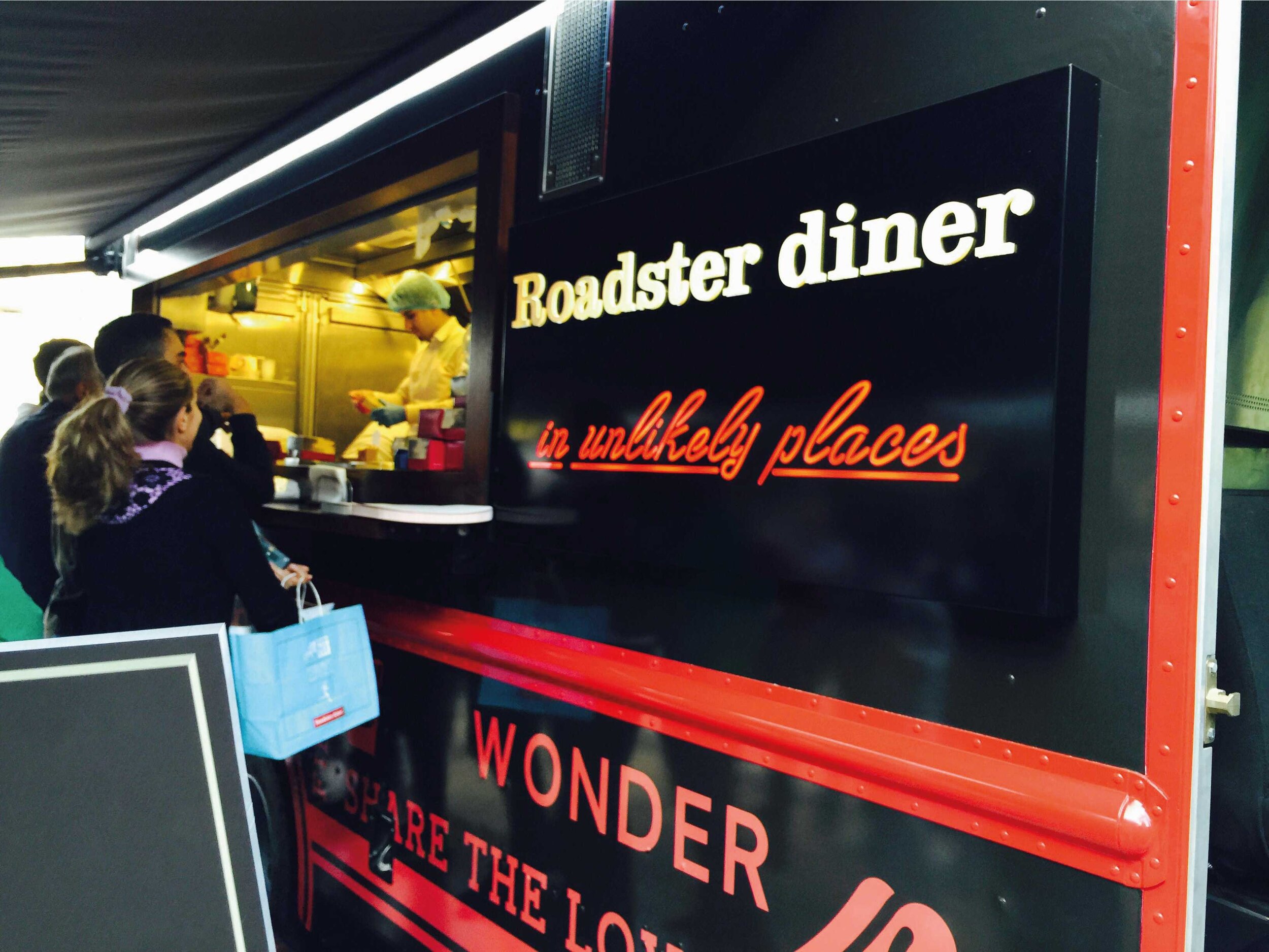 Roadster-Diner-4.jpg