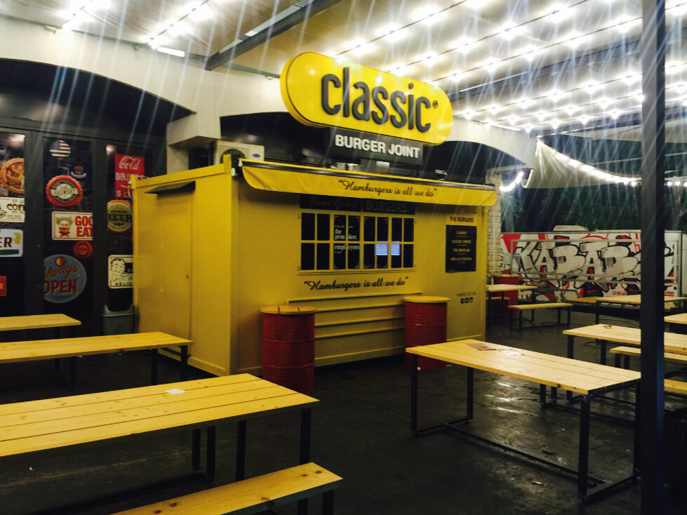 Classic-Burger-Joint-Custom-Container-7.jpg