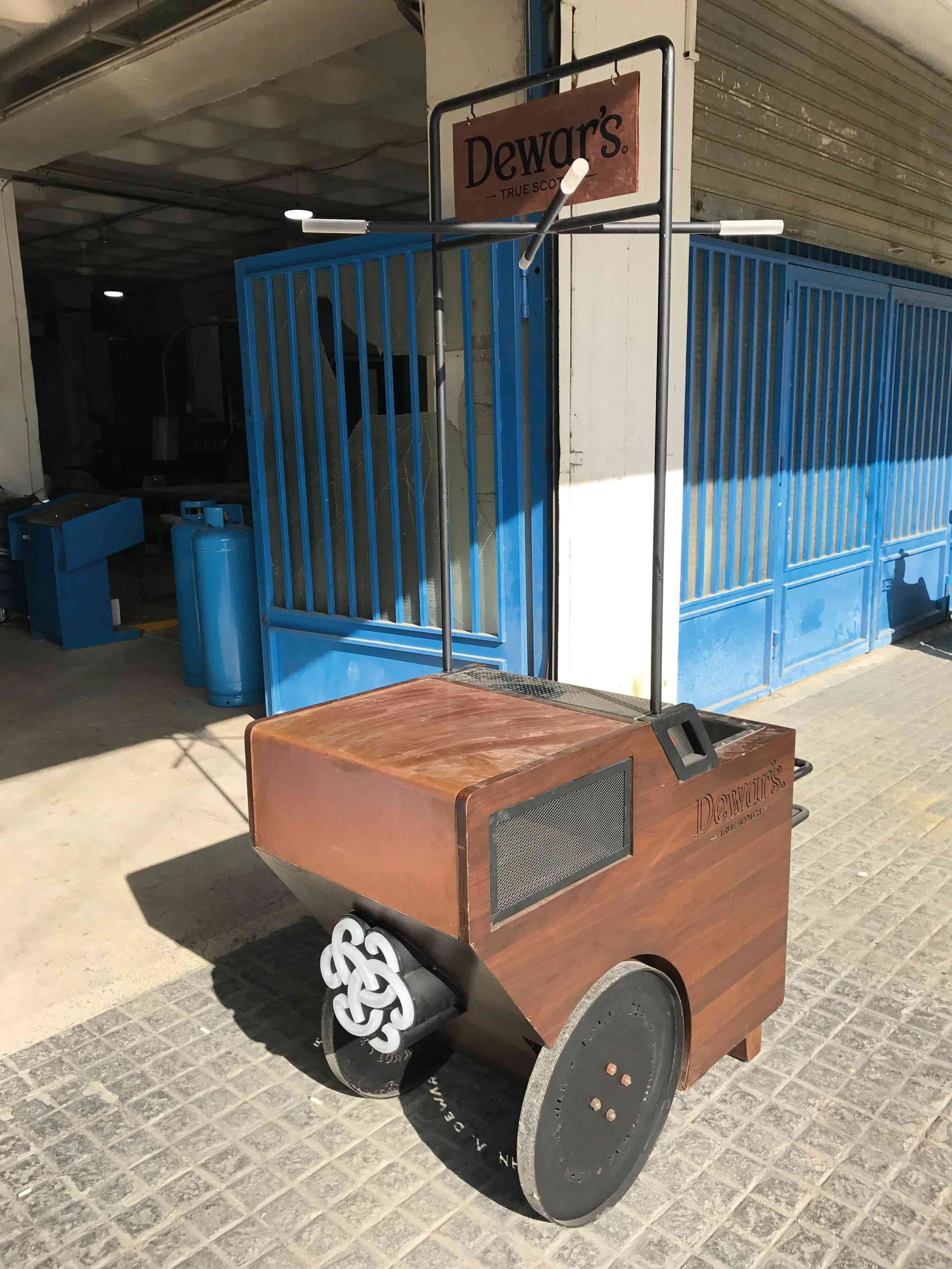Dewar's-Beverage Cart (3).jpg
