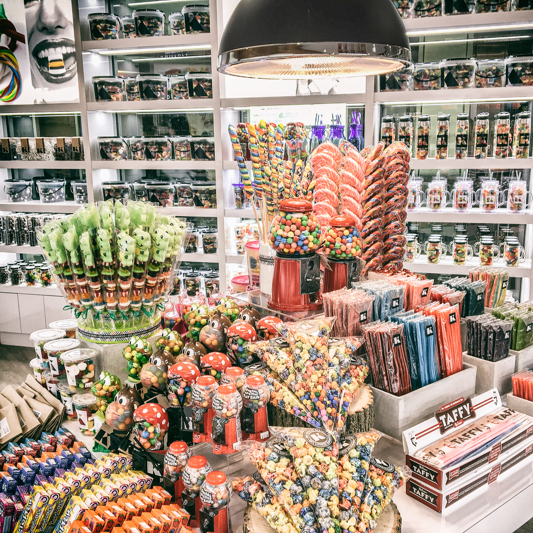 Aurora Leads the Way for KandJu