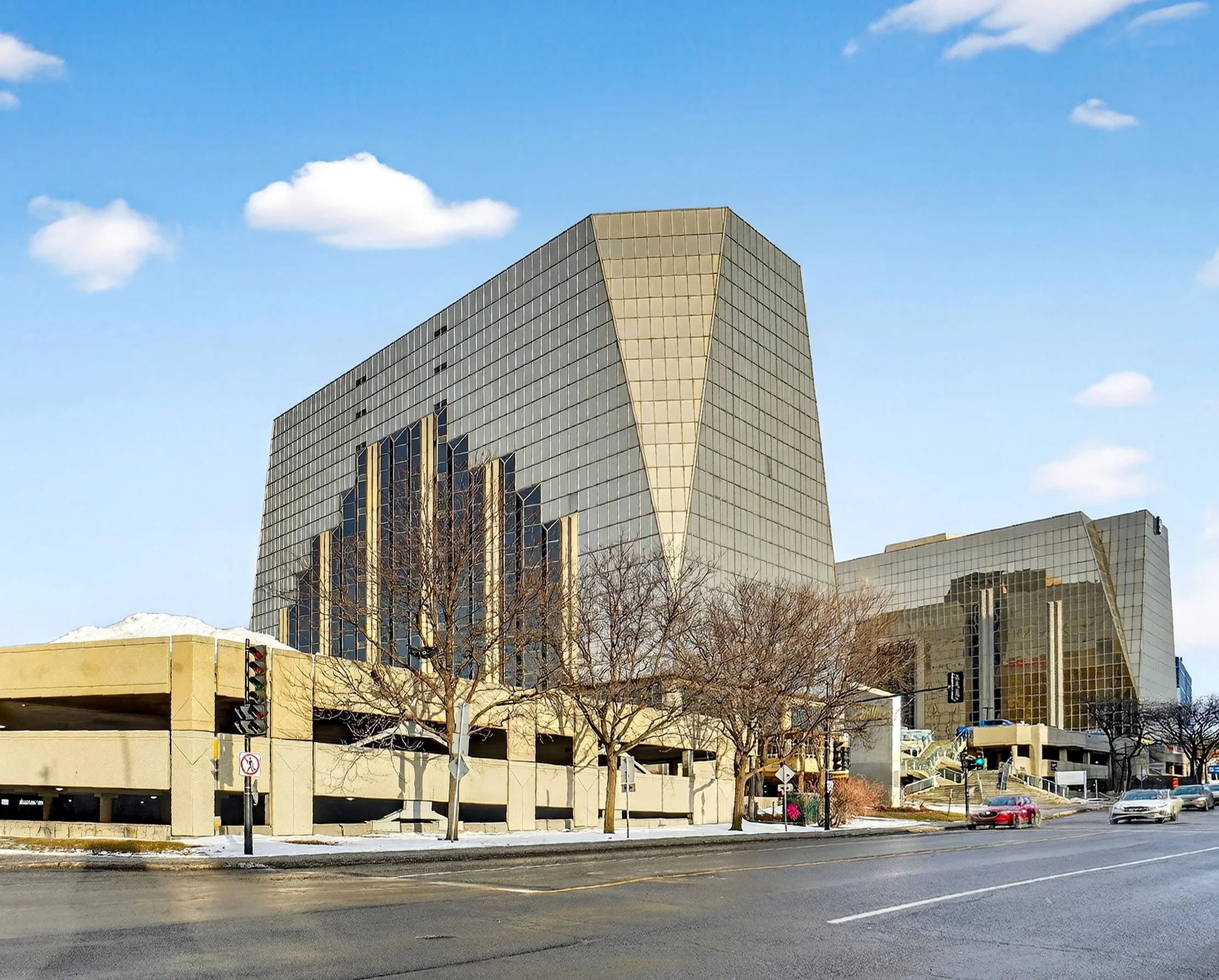 Place carillon 1.jpg