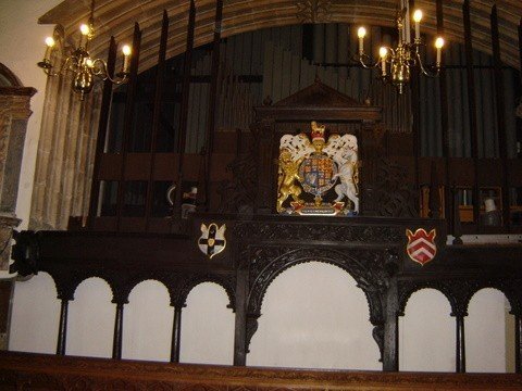 The screen by the choir stalls