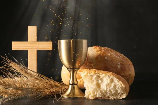 08.30am Holy Communion