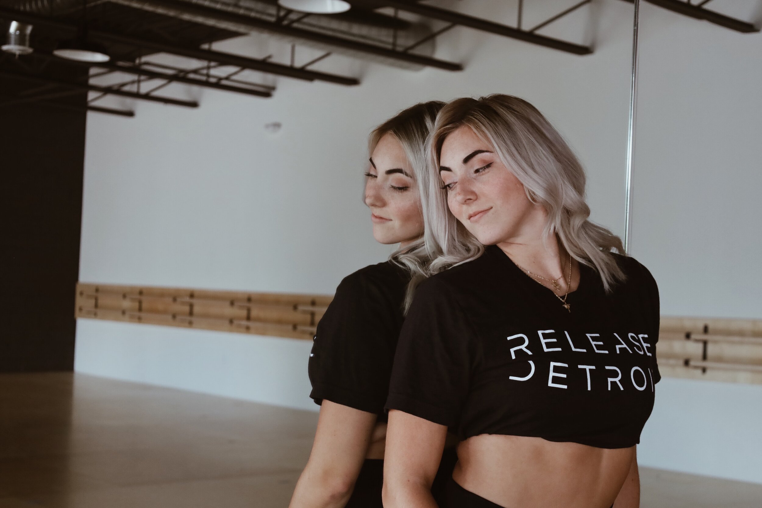 RELEASE DETROIT T-SHIRT BLACK/WHITE