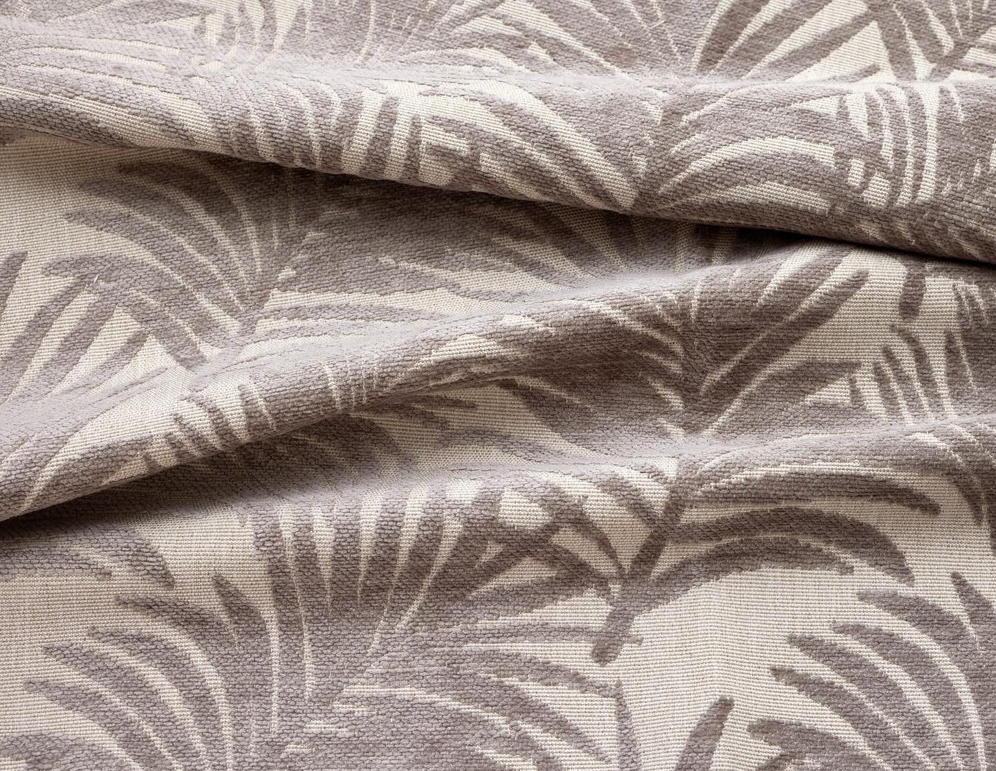 The elevated and elegant palm leaf with an extremely soft hand and beautiful drape. 🌴 The perfect combination! Palmas is one of Savel&rsquo;s newest fabrics, and with a stain resistant finish and universal color ways, Palmas is ready for every desig