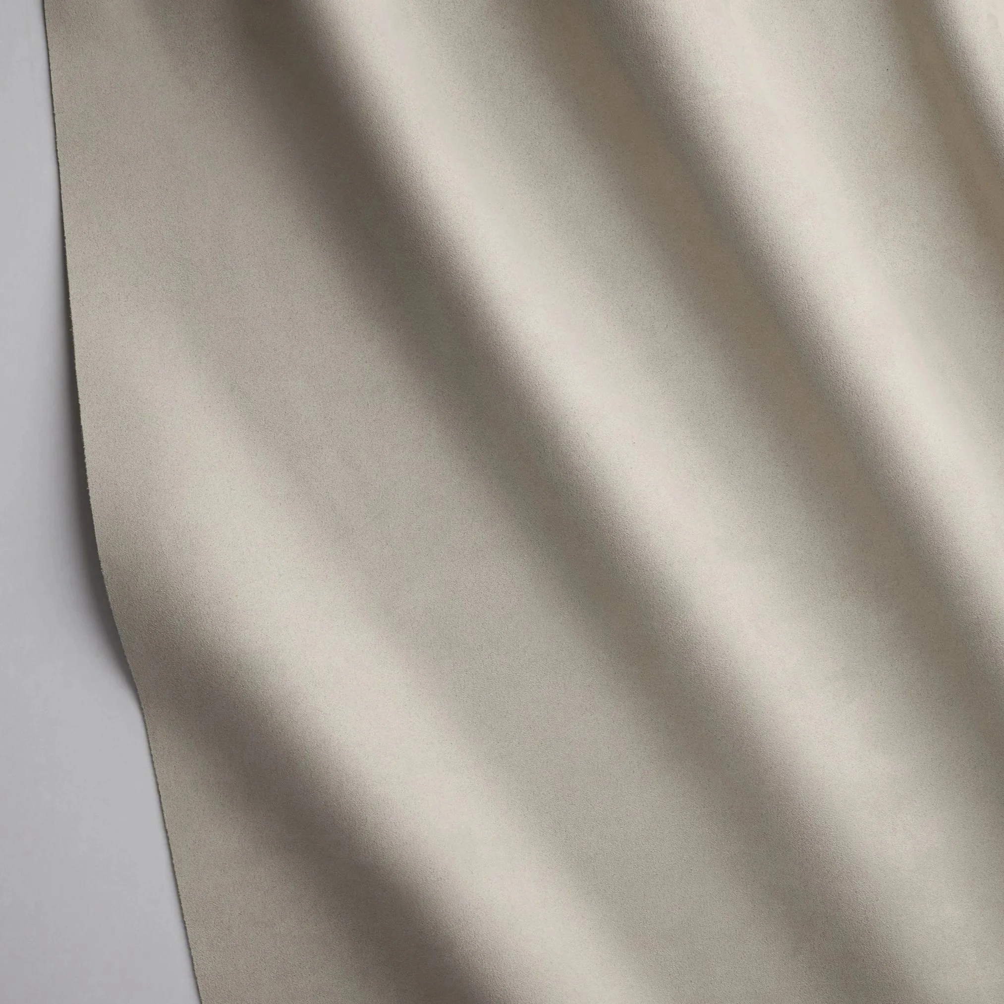 Savel_Vincenza_Almond_Detail+Shot.jpg