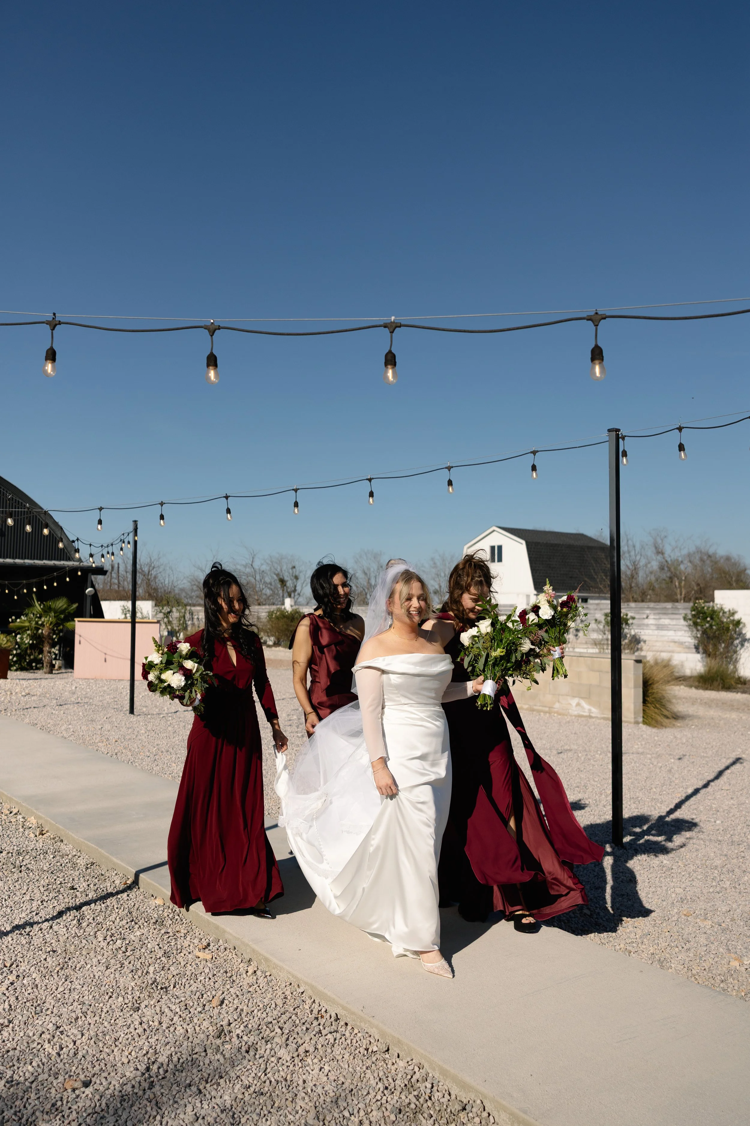 mikaylasamuel_weddingparty_momentsofgracephoto-22.jpg