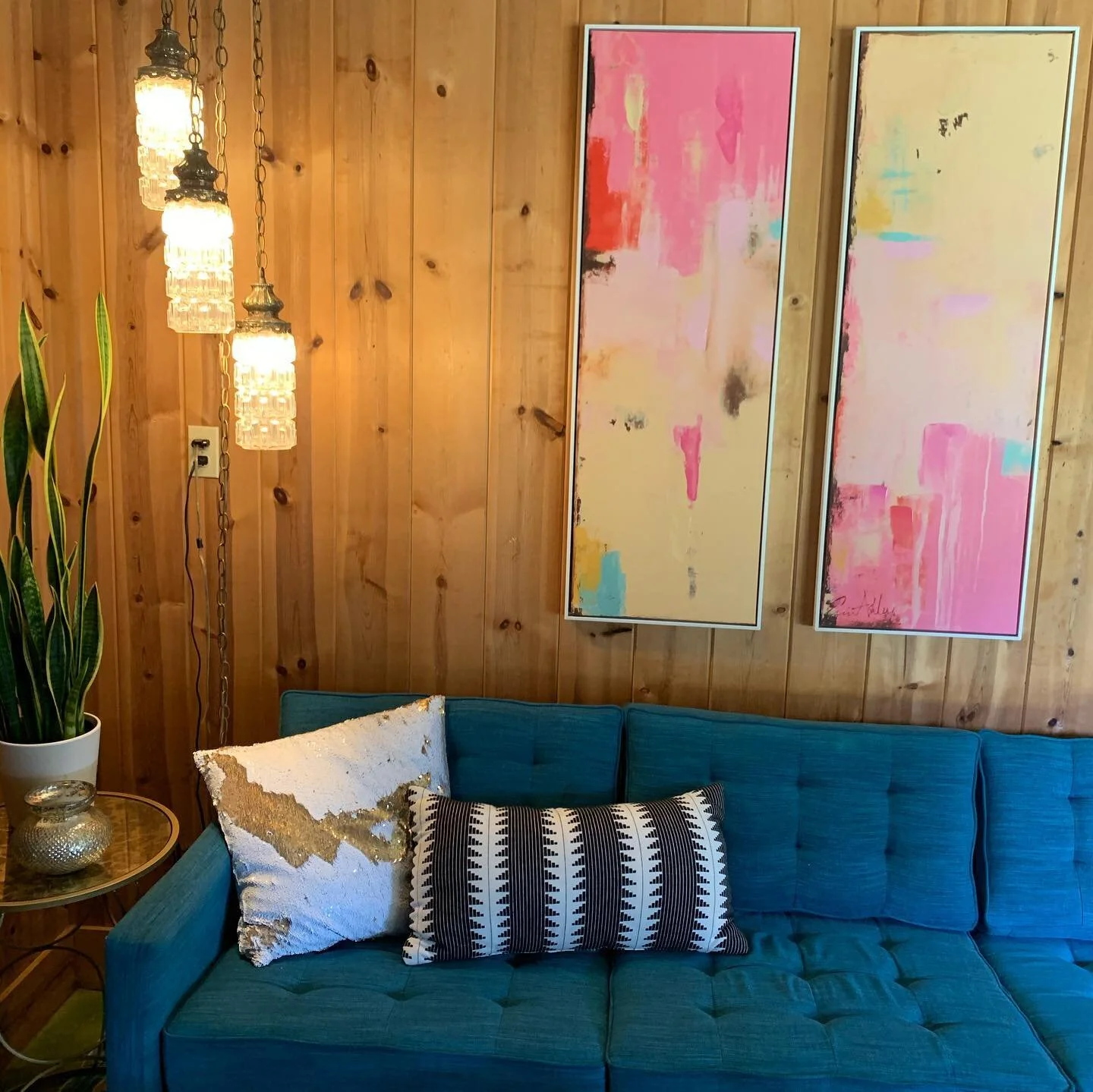 Well, this baby is all done!! Super fun to take all my favorite things and put them into the space that inspired the Soul Care Barn. I feel ready to roll but this  freaking pandemic is really slowly me down.  Dang it!! Here&rsquo;s an idea though. I&
