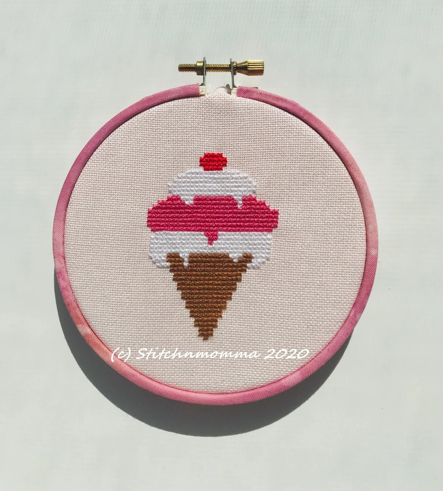 Ice Cream Cone Magnificent Mini Cross Stitch Pattern